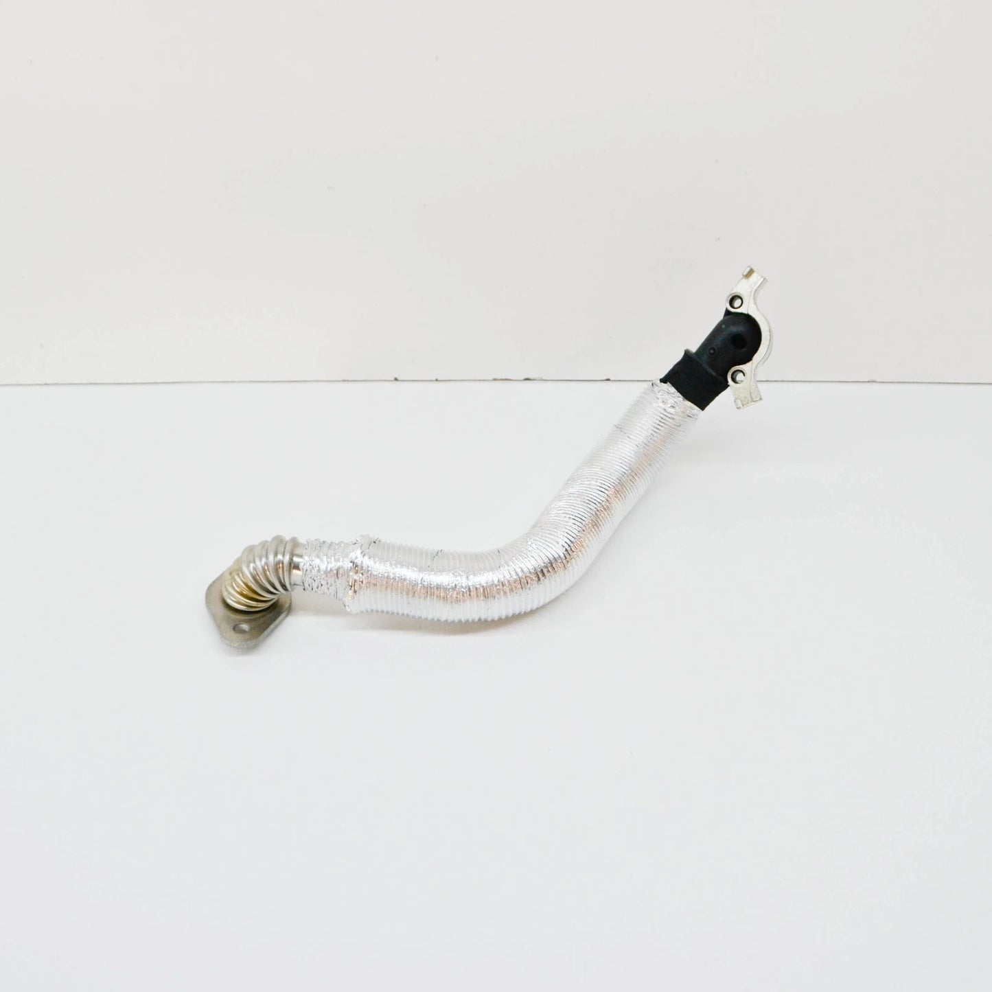 NEW AUDI TT RS 8J BREATHER LINE 07K103213E