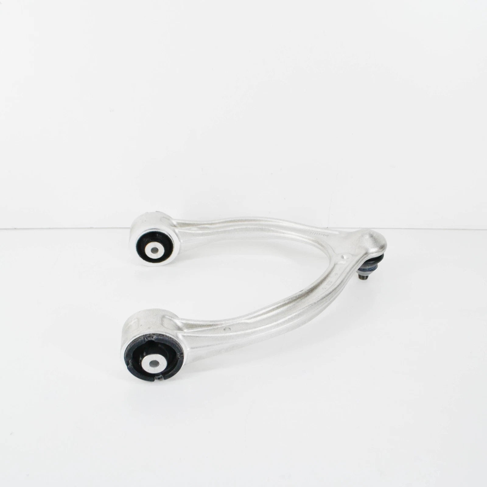 NEW MERCEDES-BENZ C-CLASS W205 FRONT LEFT UPPER CONTROL ARM A2053305501