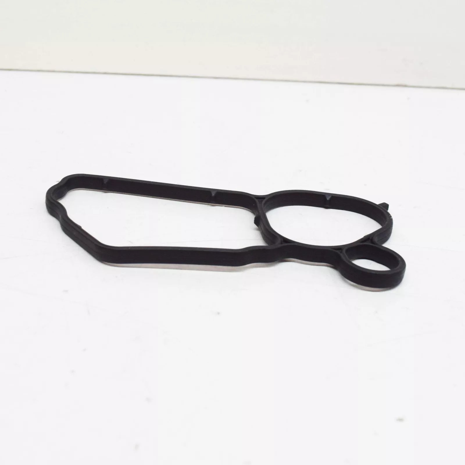 NEW MERCEDES-BENZ E W211 AMG ENGINE OIL FILTER GASKET A1561840080 ORIGINAL