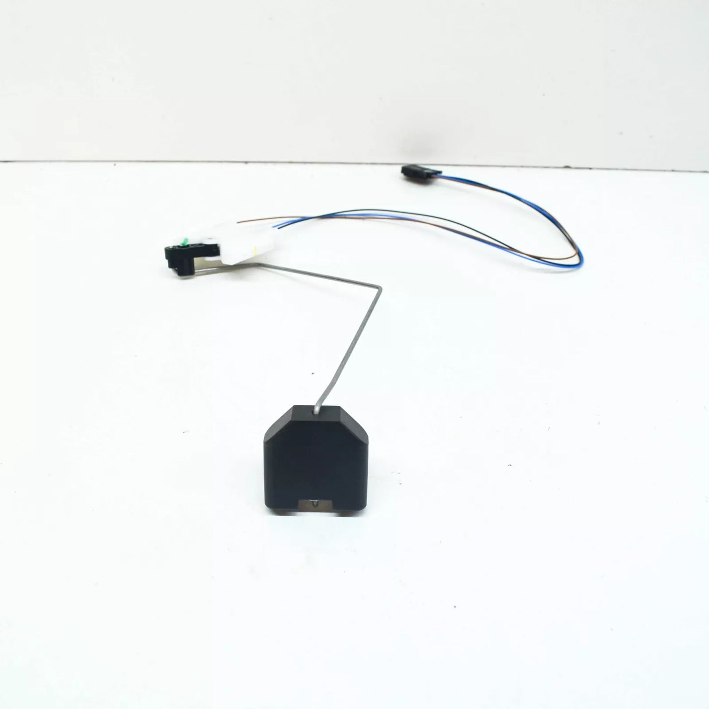 NEW AUDI A6 C7 FUEL GAUGE LEVEL SENSOR RIGHT SIDE 4G0919673B