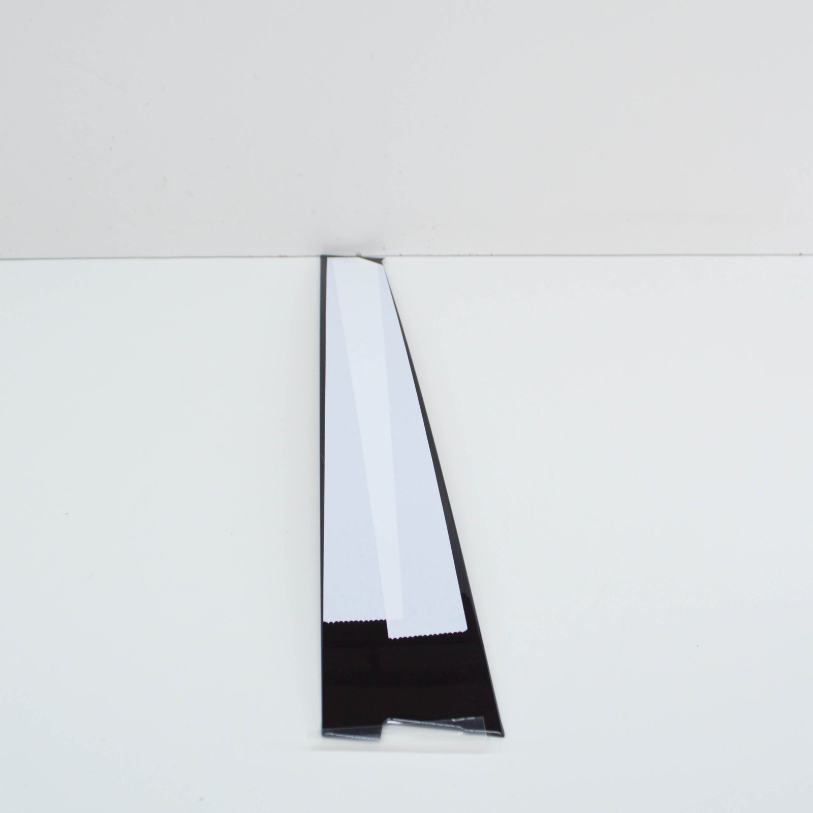 NEW MB S W220 FRONT RIGHT DOOR WINDOW FRAME MOLDING A2206900887 ORIGINAL