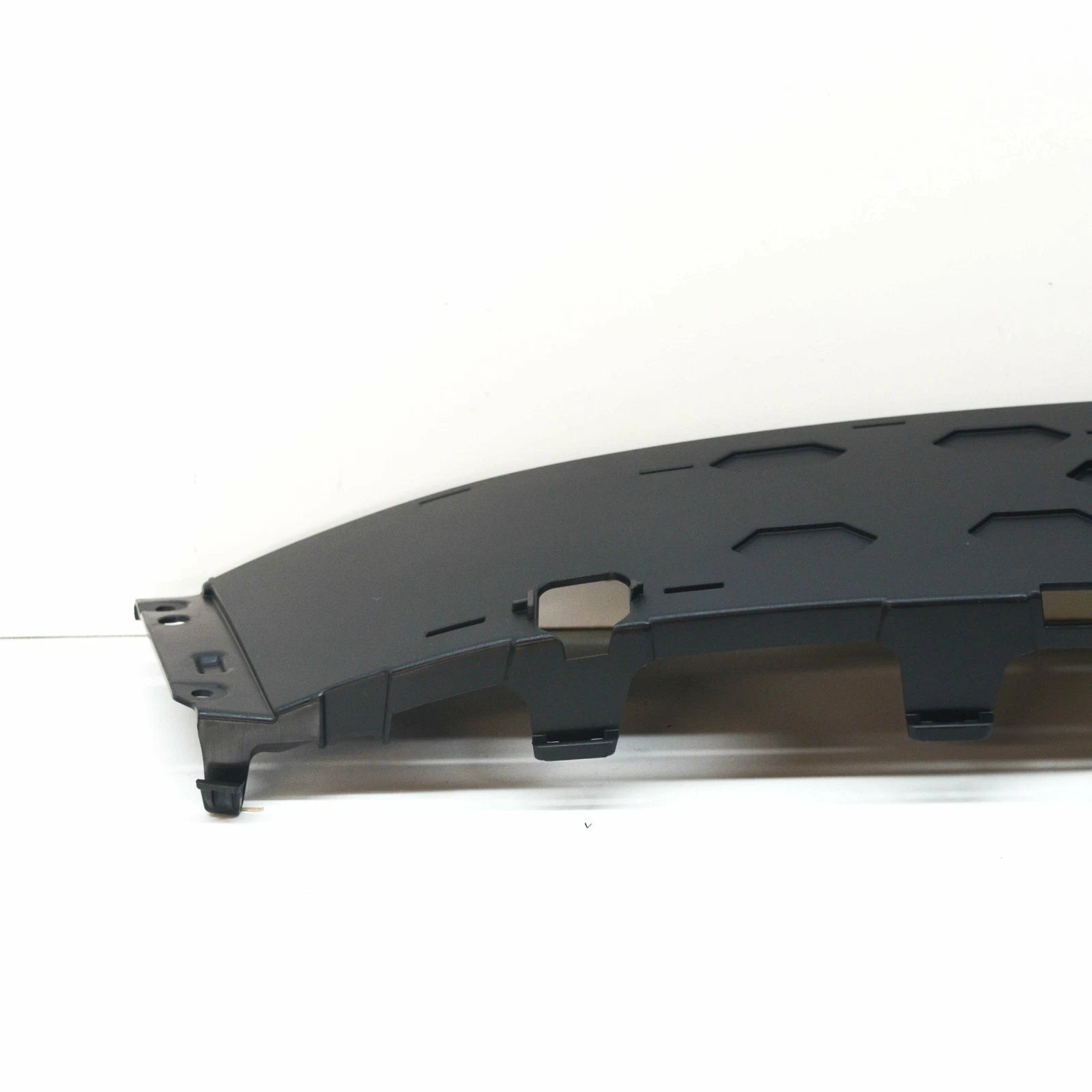 NEW AUDI TT FV 8S ROADSTER FRONT BUMPER INNER GRILLE COVER 8S0807217E