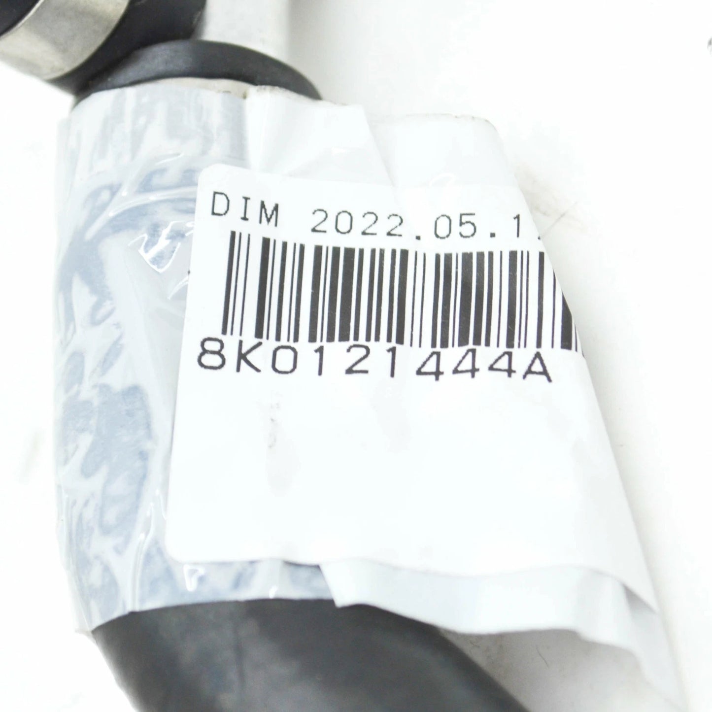 NEW AUDI RS4 AVANT B8 ENGINE COOLANT PIPE HOSE 8K0121444A