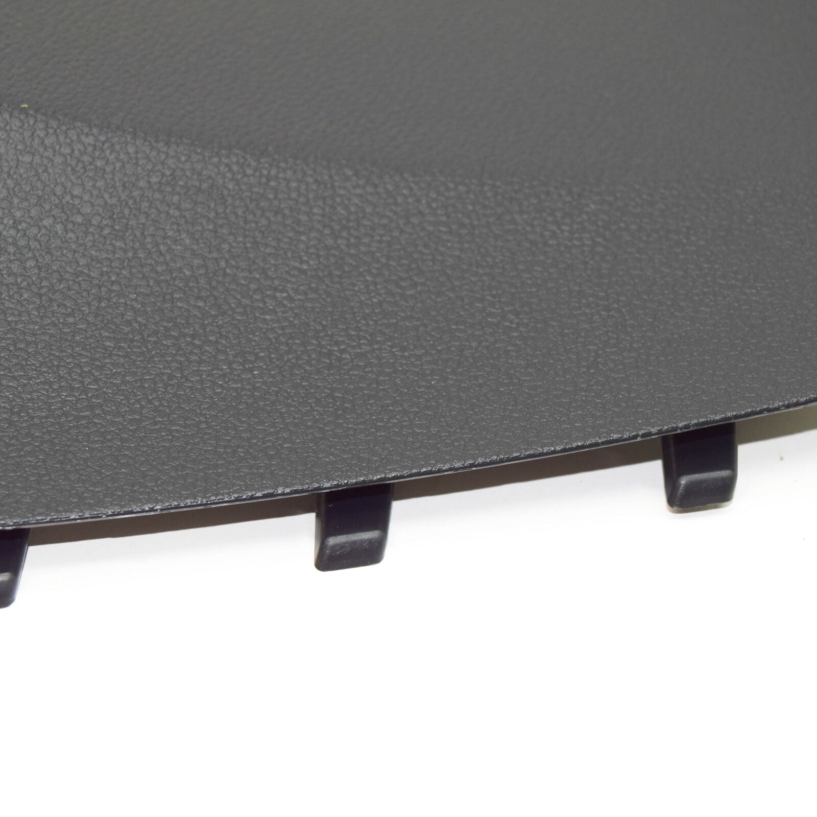 NEW VOLKSWAGEN TIGUAN AD MK2 REAR RIGHT LID TRIM COVER 5NA86765882V ORIGINAL