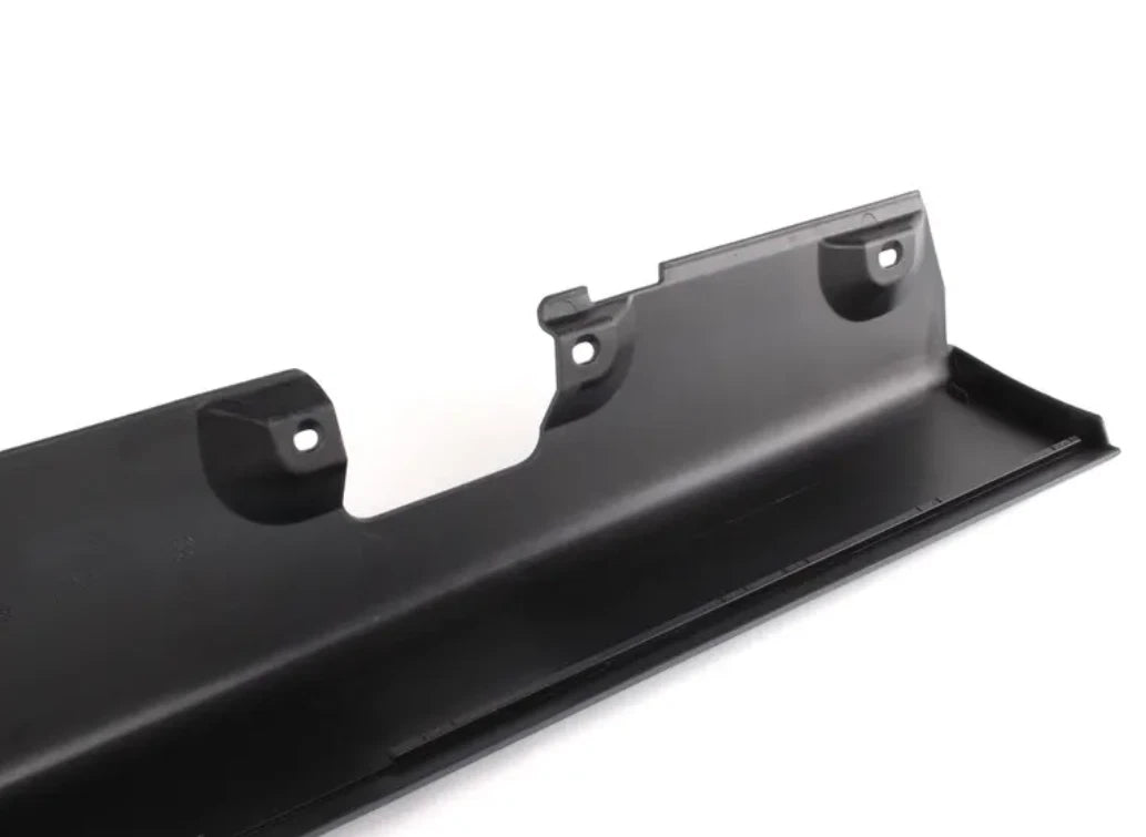 NEW BMW 3 CABRIO E46 RIGHT PLASTIC SIDESKIRT COVER 7890012 51717890012 ORIGINAL