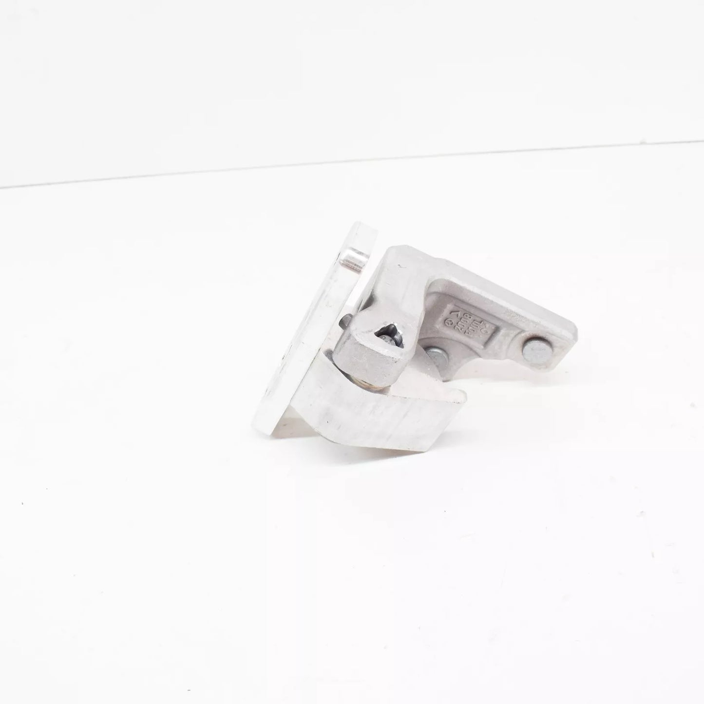 NEW MERCEDES-BENZ C W205 REAR LEFT DOOR BOTTOM HINGE A2057300337 ORIGINAL