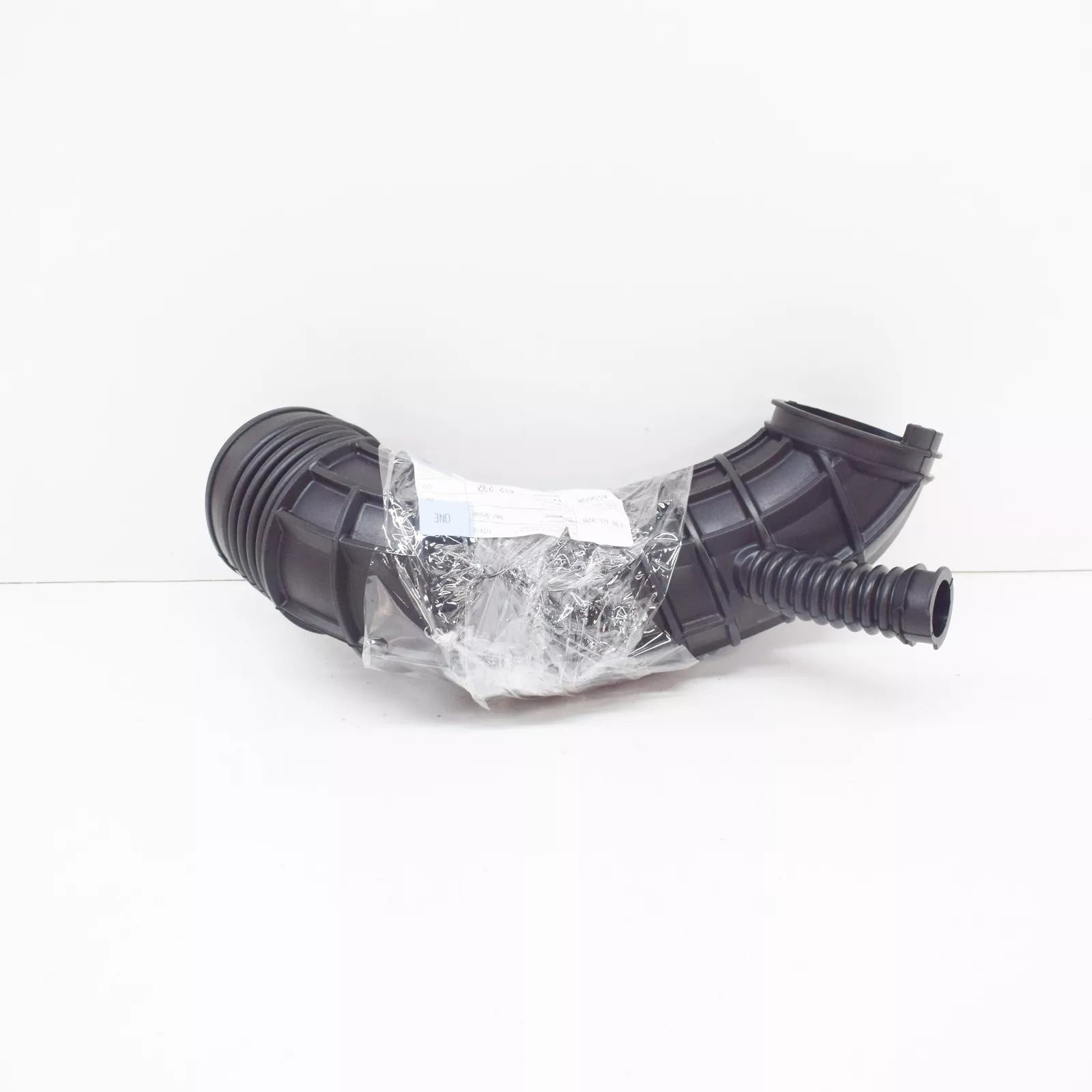 NEW BMW X3 E83 3.0I 168KW AIR INTAKE RUBBER HOSE 13543412292 ORIGINAL