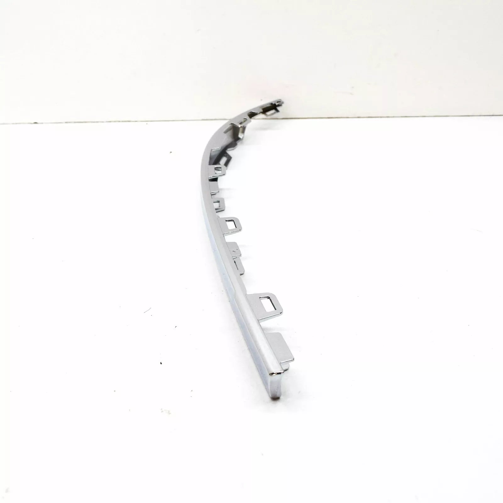 NEW VW TIGUAN MK2 AD REAR RIGHT BUMPER OUTER CHROME MOLDING 5NN8538422ZZ