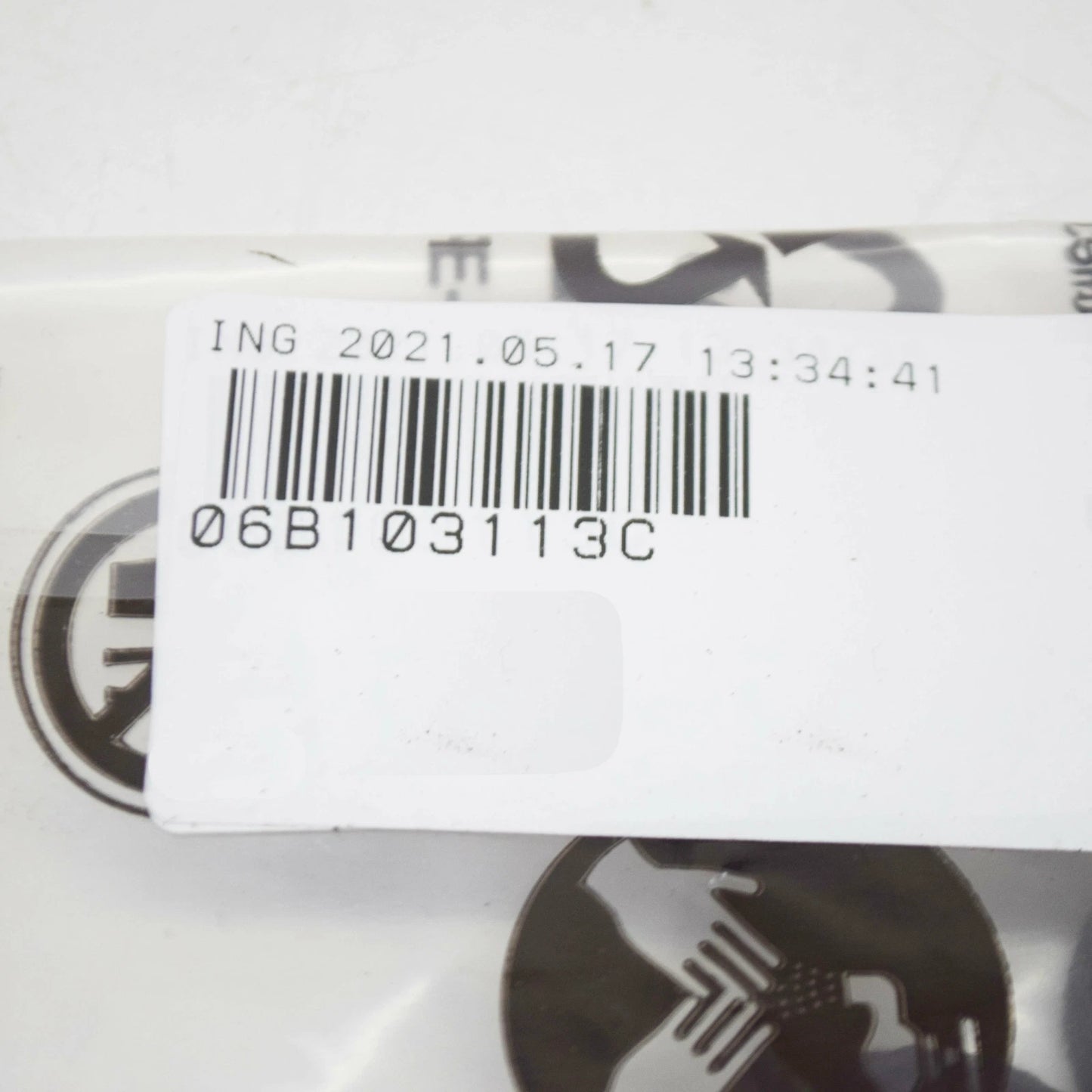 NEW AUDI A1 MK1 CAMSHAFT END CAP 06B103113C ORIGINAL