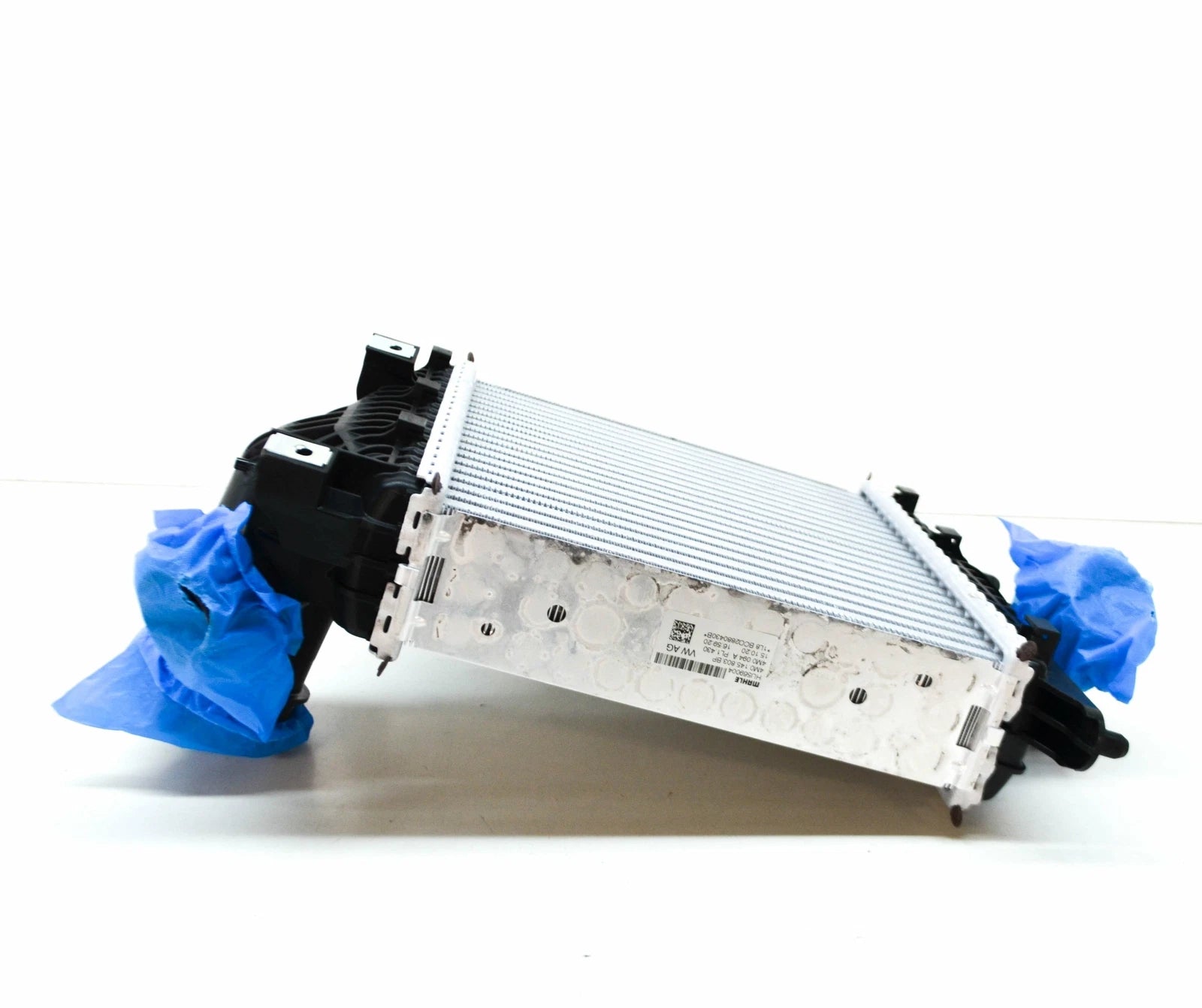 NEW AUDI Q7 4M LEFT INTERCOOLER RADIATOR 4M0145803BP ORIGINAL