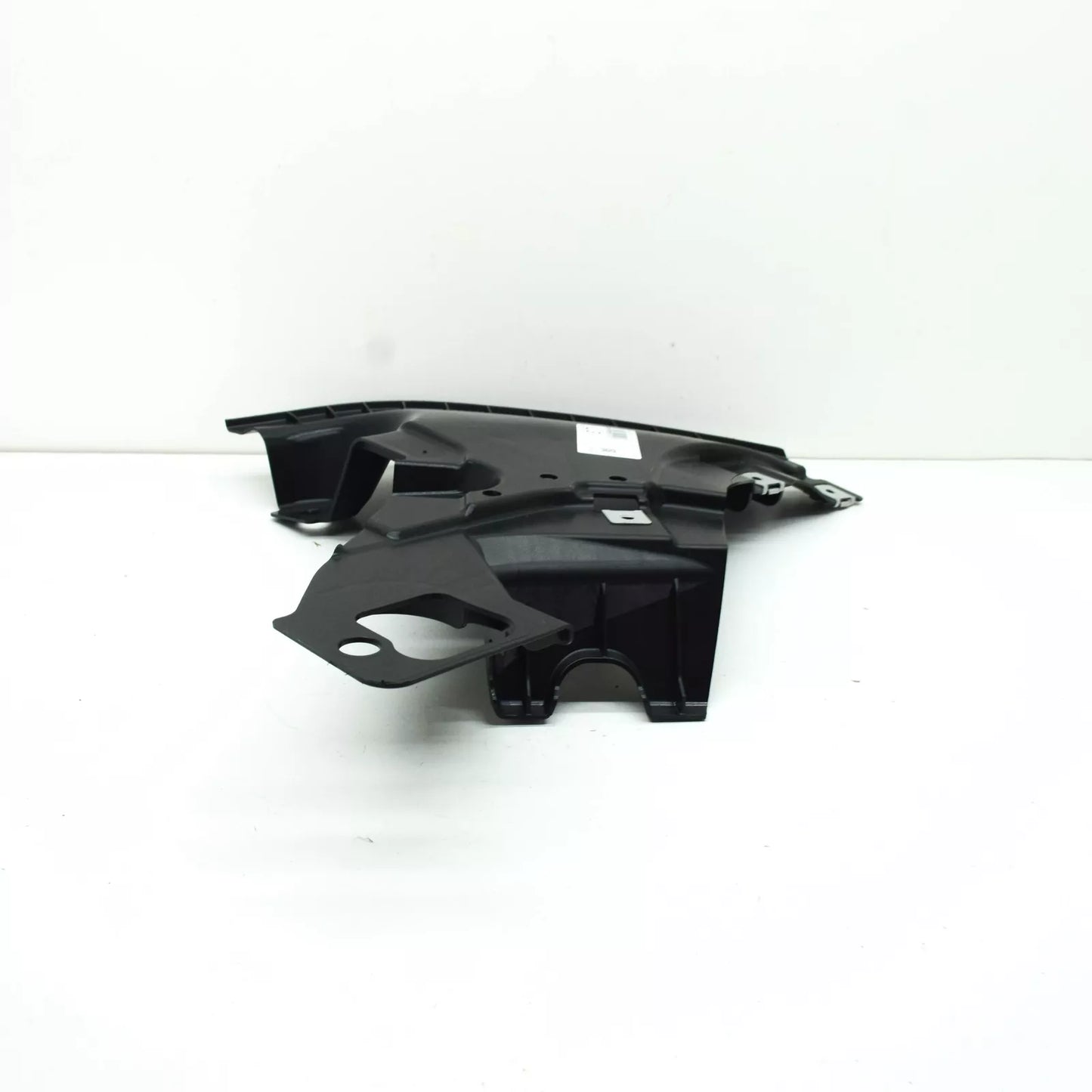 NEW MERCEDES-BENZ C W206 FRONT LEFT OUTER RADIATOR SHIELD A2065202300 ORIGINAL