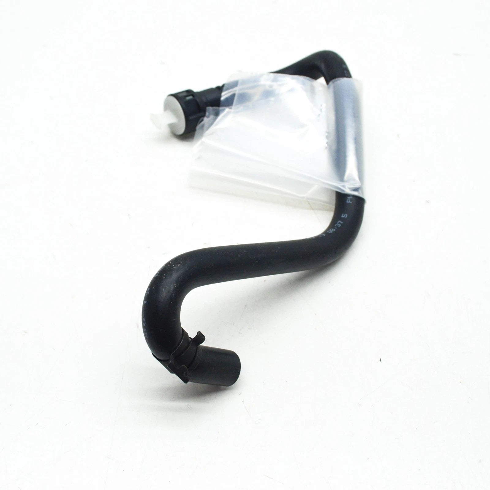 NEW VOLKSWAGEN TOUAREG 7L INTAKE MANIFOLD CONNECTING HOSE 7L6133366G