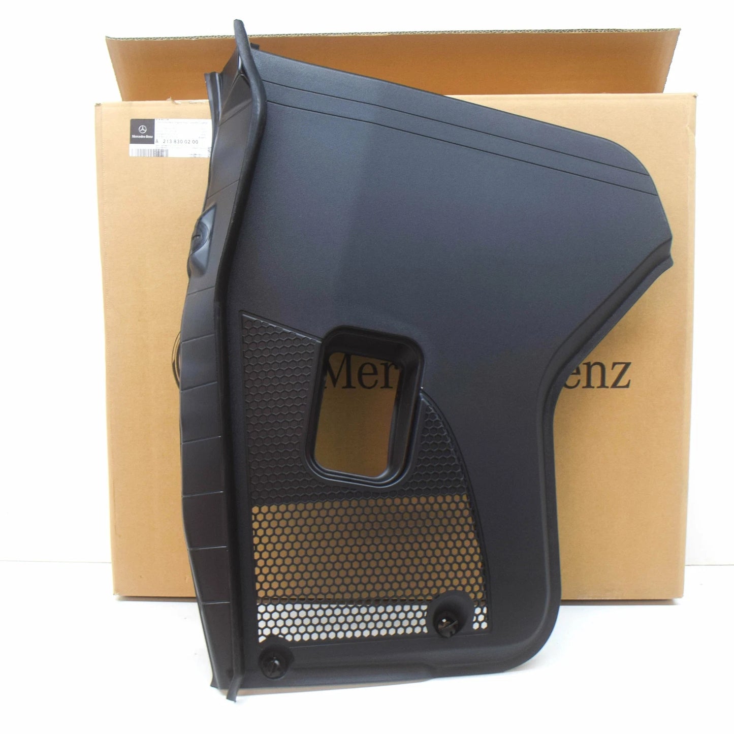 NEW MB E W213 RIGHT OUTER WATER COWL DRAINAGE COVER A2138300200 ORIGINAL