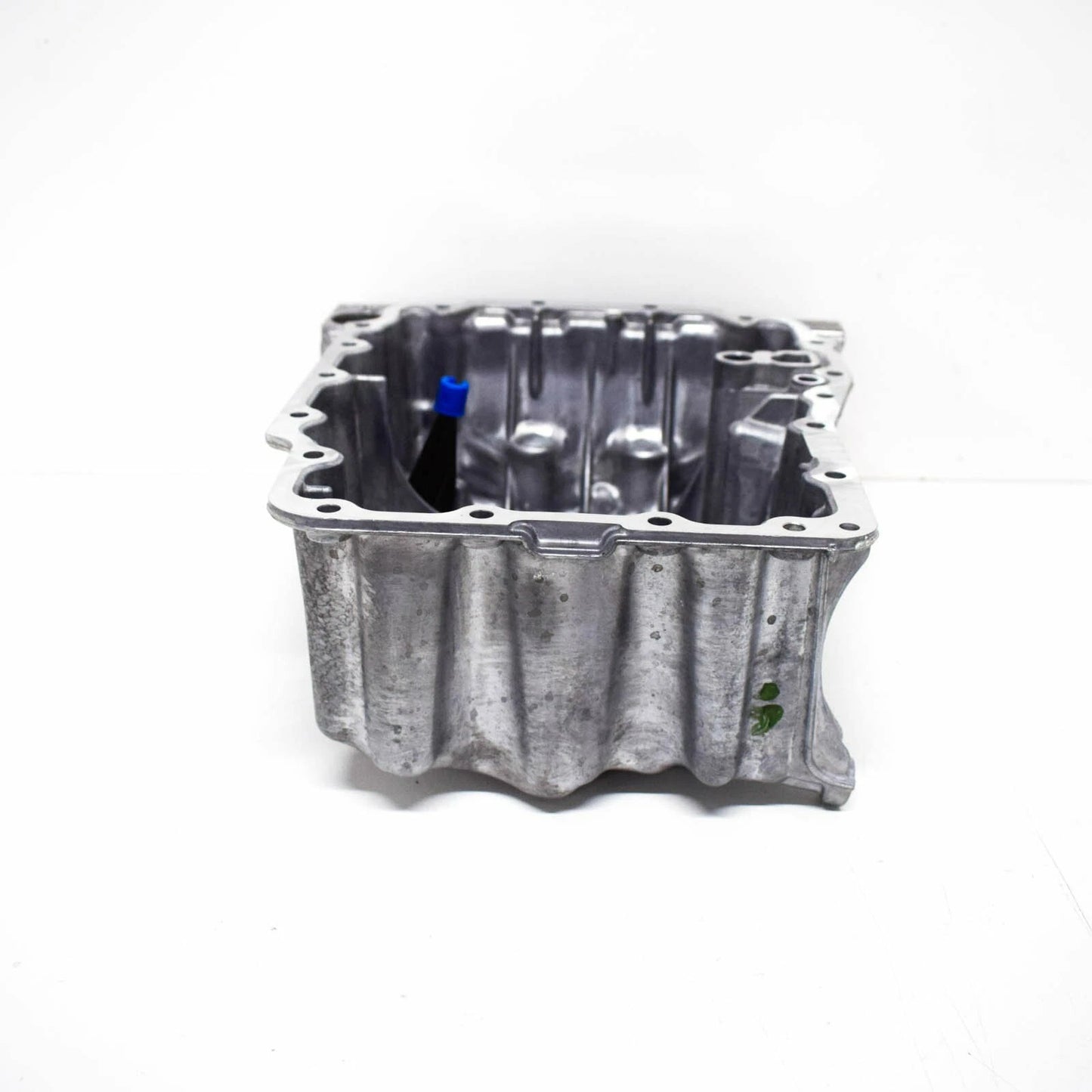 NEW AUDI A3 8V ENGINE OIL PAN 04C103601C ORIGINAL