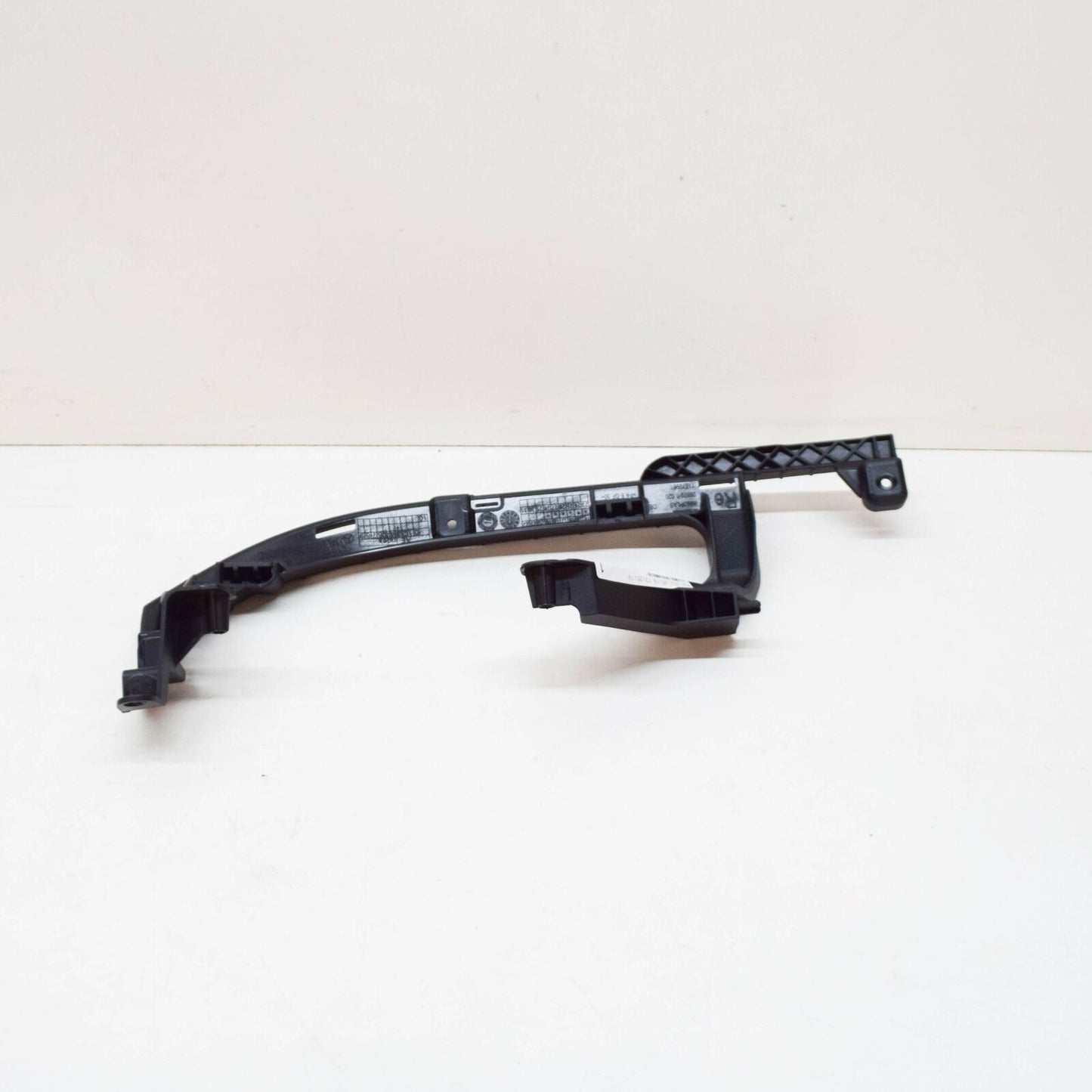 NEW MERCEDES-BENZ A W176 RIGHT EXHAUST TIP BRACKET A1768850114 ORIGINAL