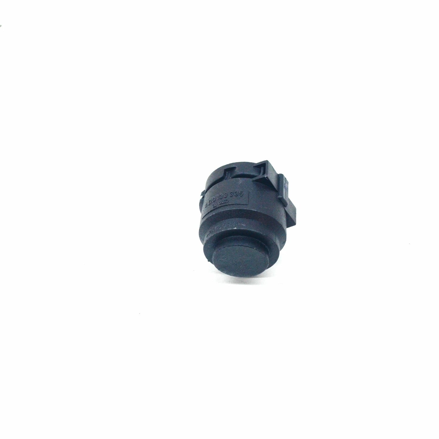 NEW AUDI A4 B7 COOLANT SYSTEM PIPE CAP CLOSURE 4D0133335 ORIGINAL
