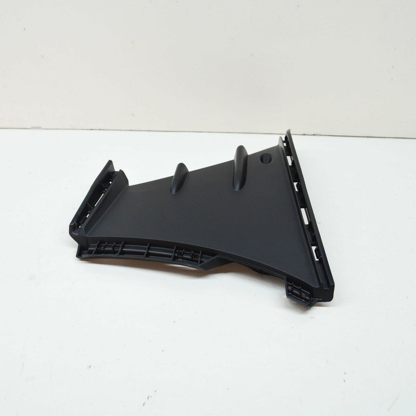 NEW MB B SPORTS TOURER W247 FRONT BUMPER RIGHT LOWER COVER A2478851102 ORIGINAL