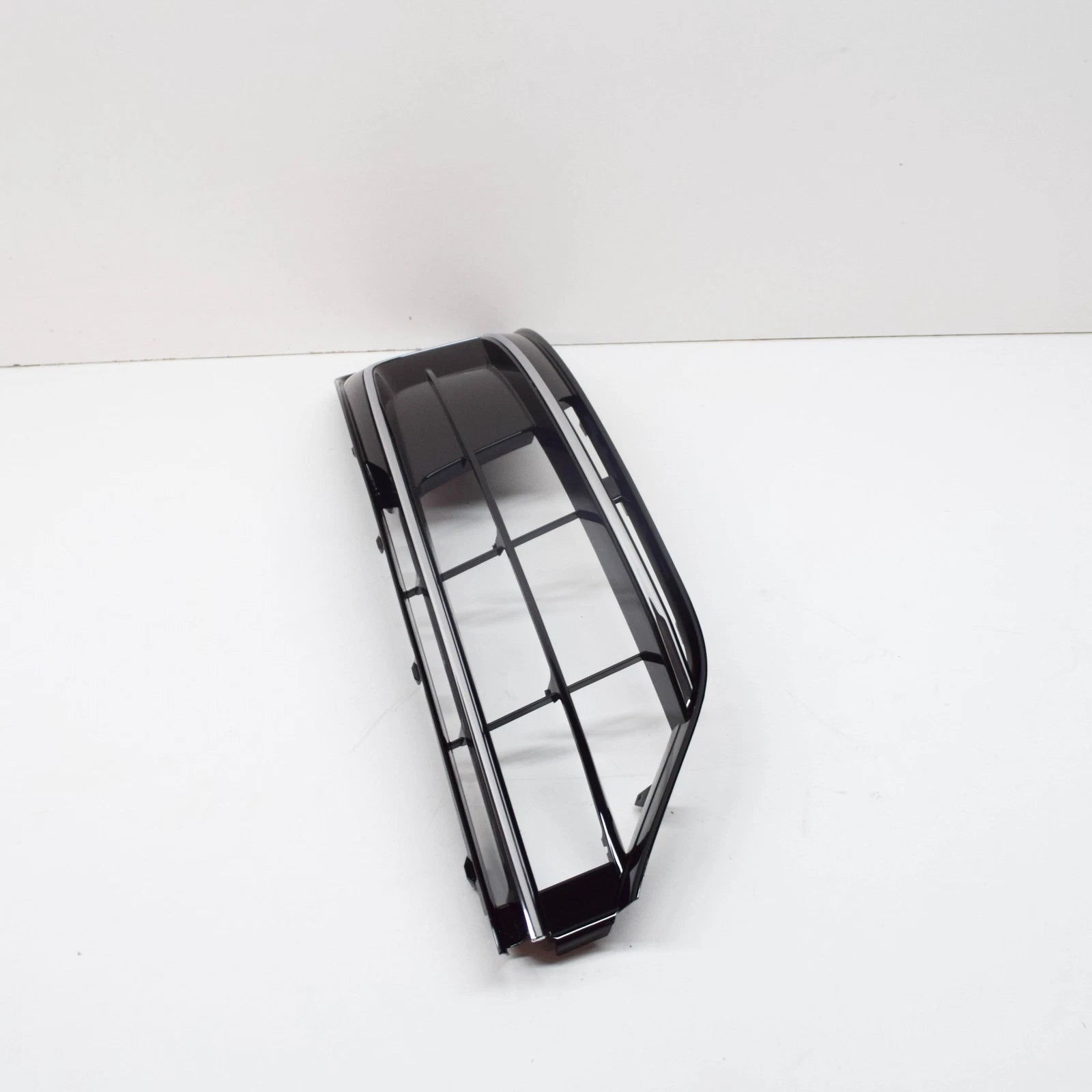 NEW AUDI A8 D4 FRONT RIGHT LIGHT FOG GRILLE 4H0807680RT94 2014 ORIGINAL