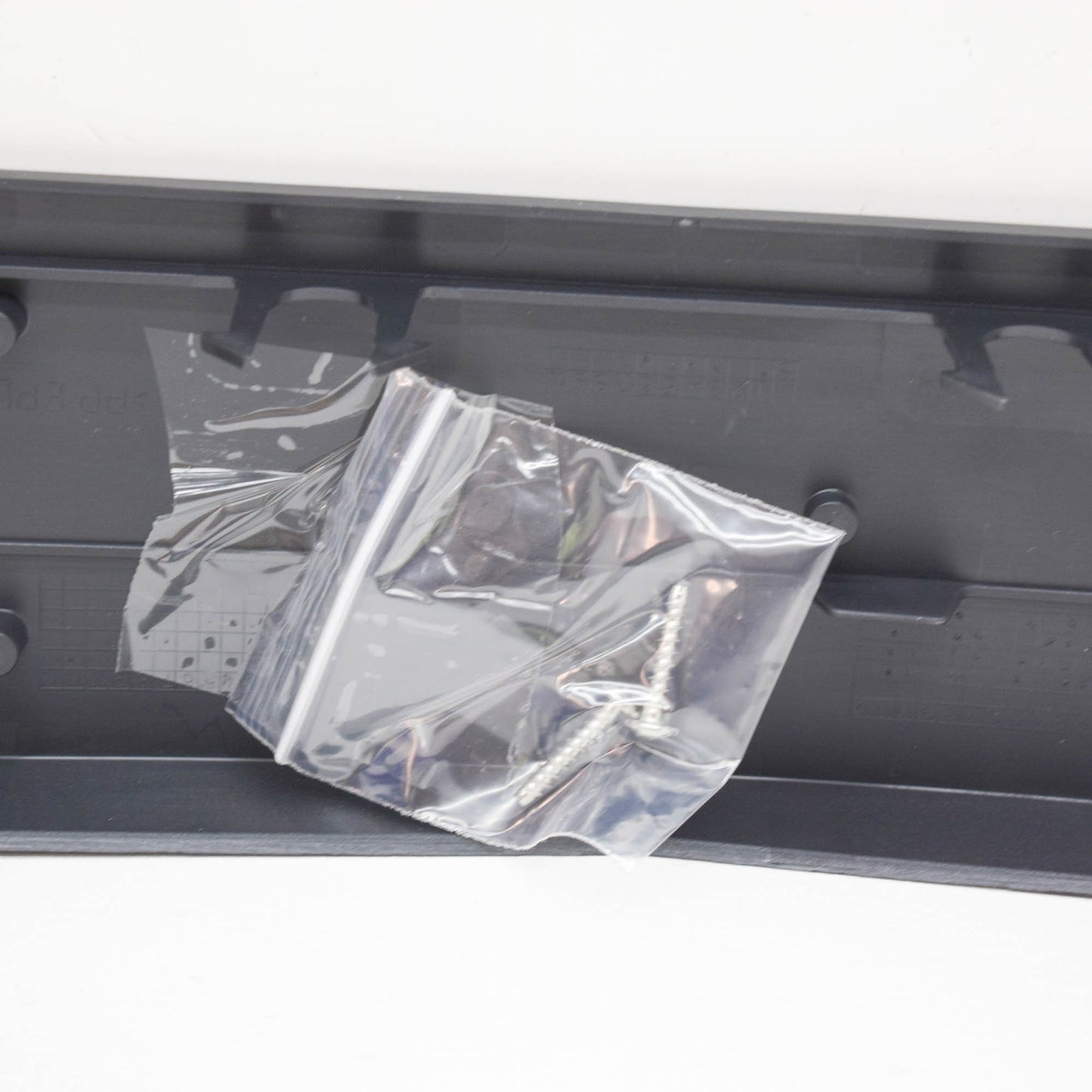 NEW MERCEDES-BENZ GLE COUPE C292 FRONT LICENSE PLATE HOLDER A2928800244 ORIGINAL