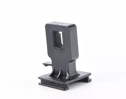 NEW AUDI TT FV FRONT HEADLIGHT REAR OUTER BRACKET 8S0941453 ORIGINAL