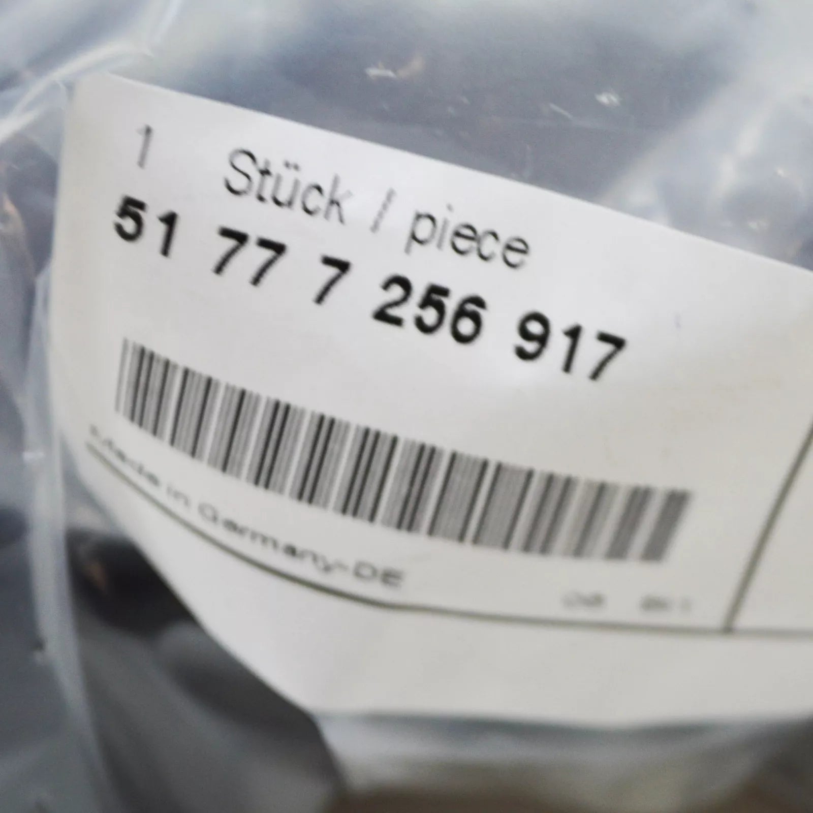 NEW BMW 3 F30 F31 LEFT SIDE SUPPORTING LEDGE 51777256917 ORIGINAL