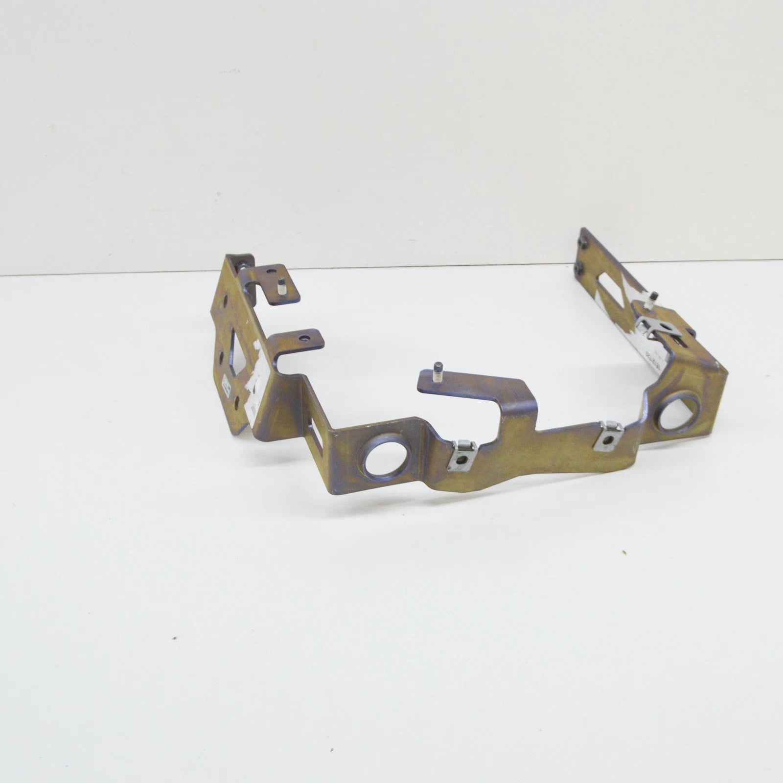 NEW MERCEDES-BENZ G W463 AMG RADIATOR BOTTOM BRACKET A4635007131