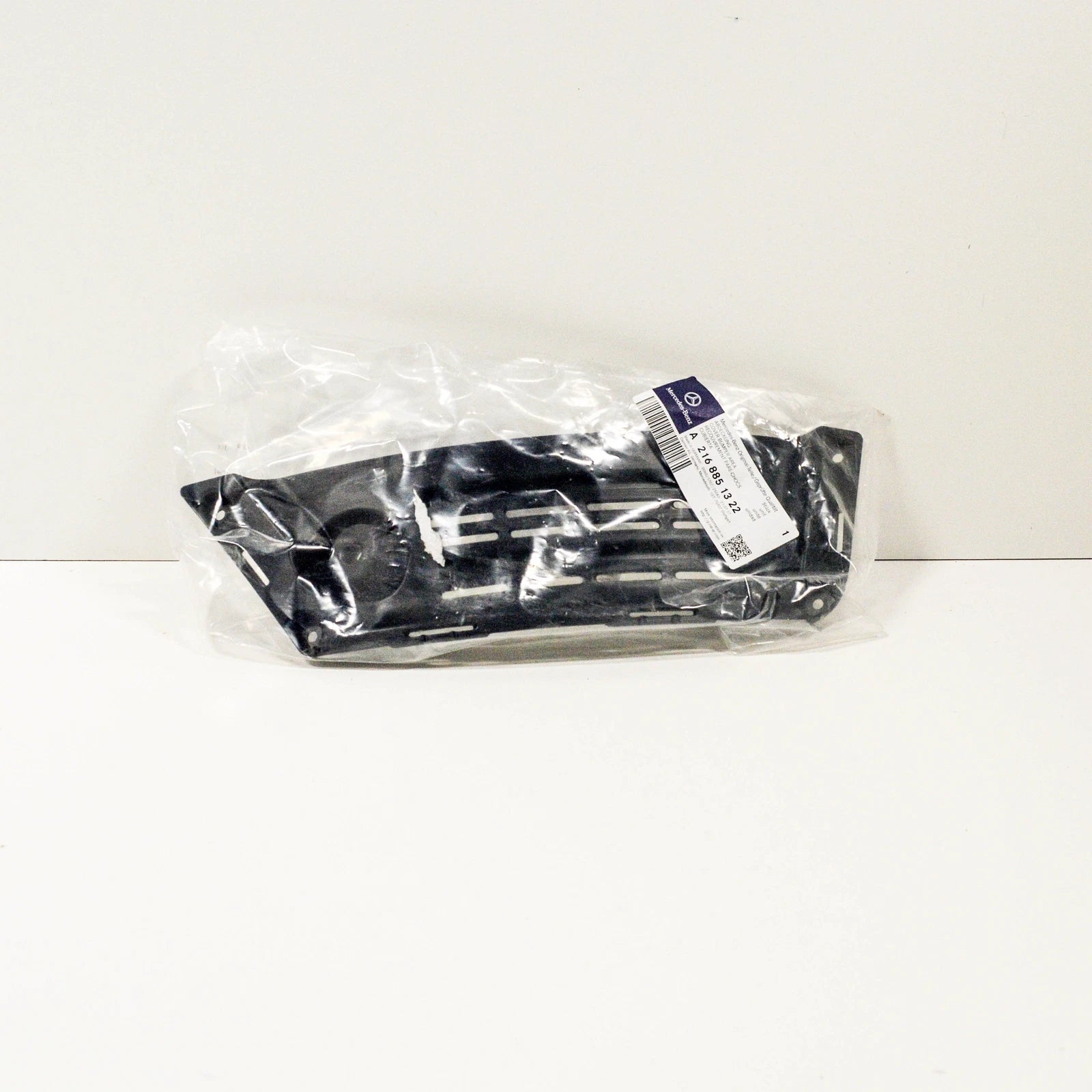 NEW MB CL C216 FRONT BUMPER LEFT INNER COVER A2168851322 ORIGINAL