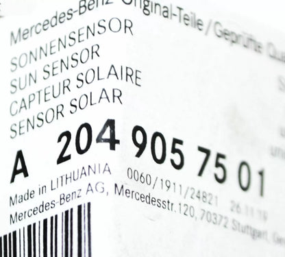 NEW MERCEDES-BENZ SLK R172 SUN SENSOR A2049057501 ORIGINAL