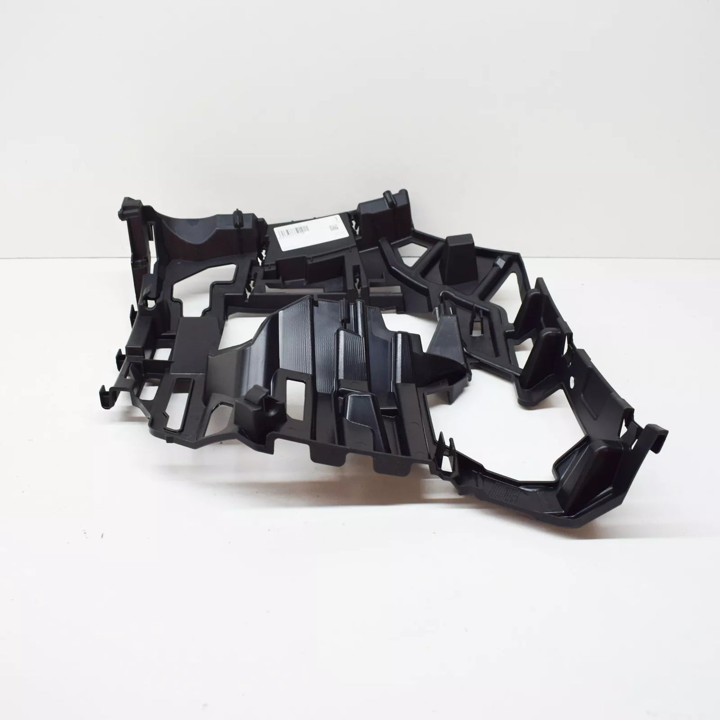 NEW VOLKSWAGEN GOLF MK7 FRONT LEFT BUMPER BRACKET 5G0807723P 2015