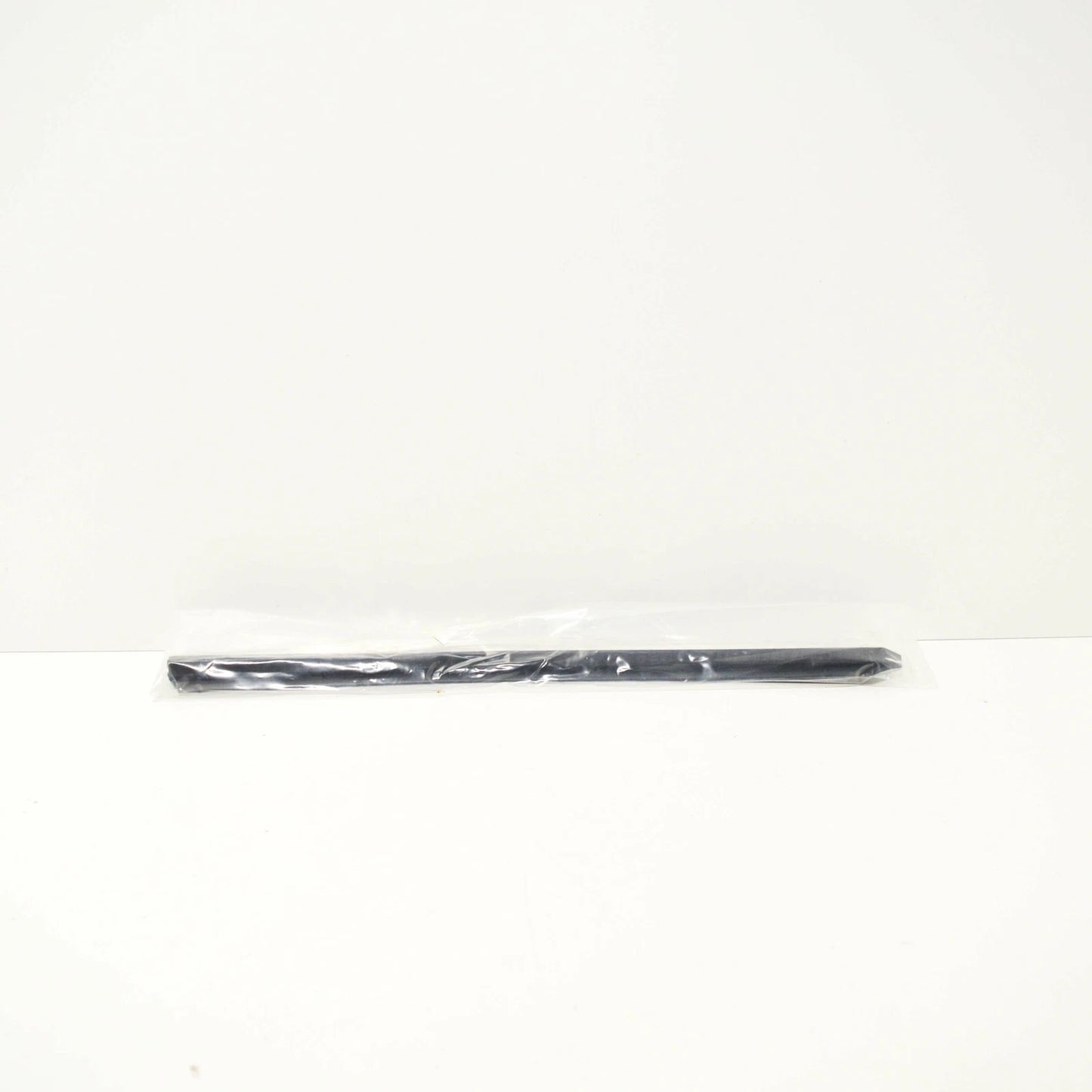 NEW AUDI R8 4S FRONT WING RIGHT BEADING 420821218D