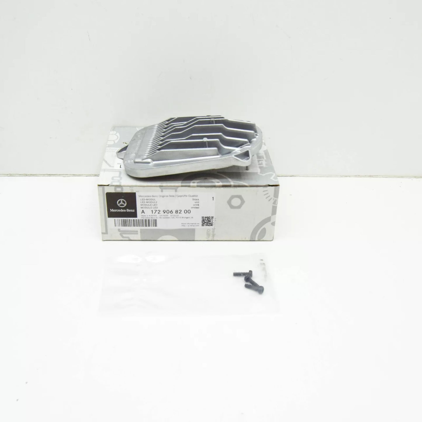 NEW MERCEDES-BENZ SLK R172 RIGHT LED LIGHT CONTROL UNIT A1729068200 ORIGINAL