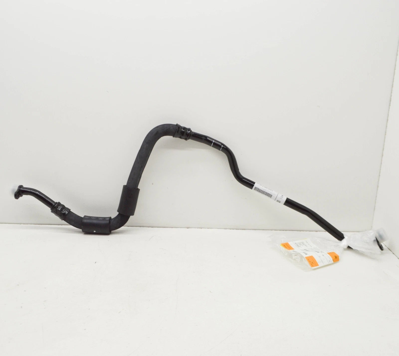 NEW BMW M5 F10 ENGINE OIL COOLER RETURN PIPE 2284262 17222284262 ORIGINAL