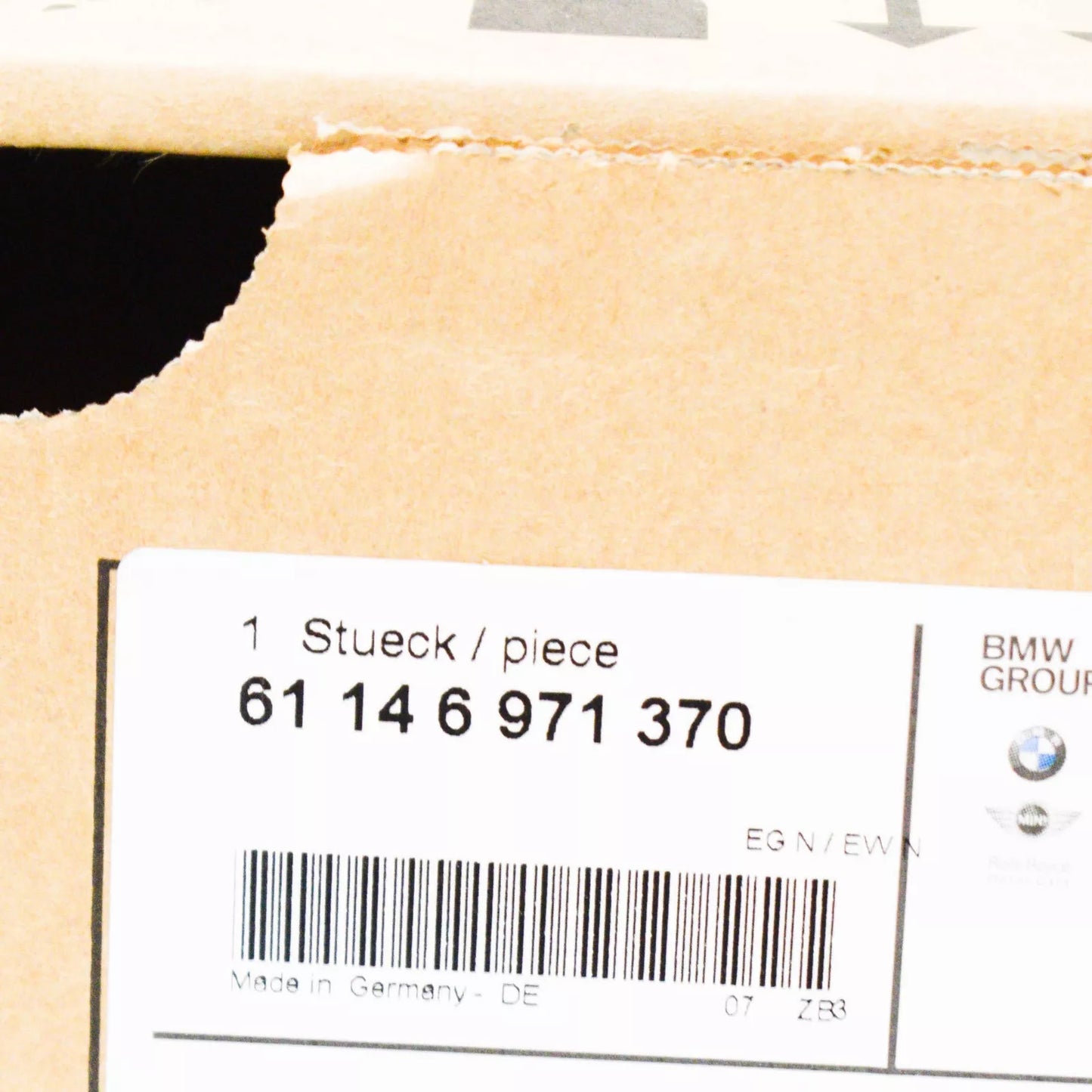 NEW BMW 3 E90 POWER DISTRIBUTION BOX BATTERY WITH FUSE 61146971370 ORIGINAL