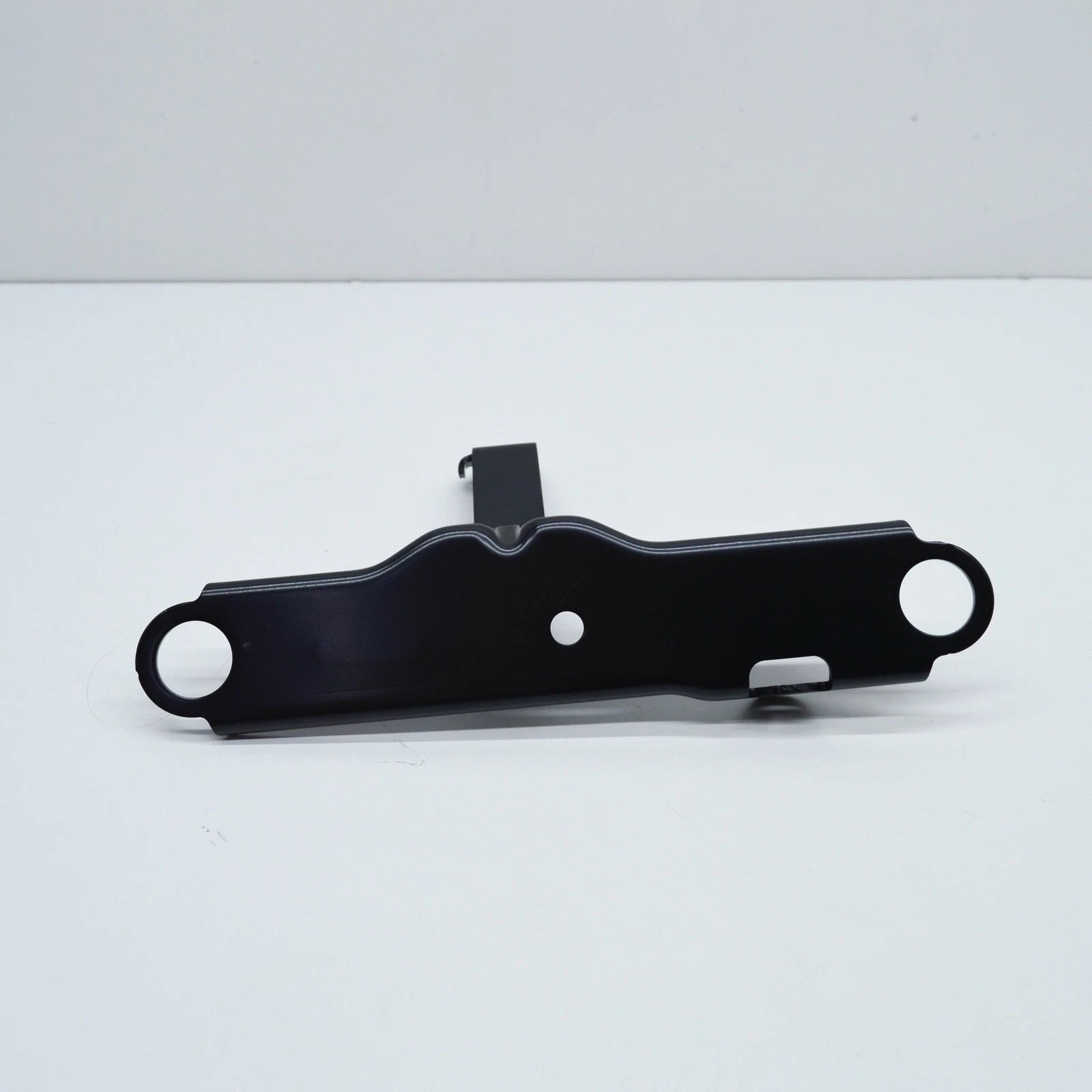 NEW BMW X3 G01 UPPER LEFT AUXULIARY RADIATOR BRACKET 51647400115 ORIGINAL