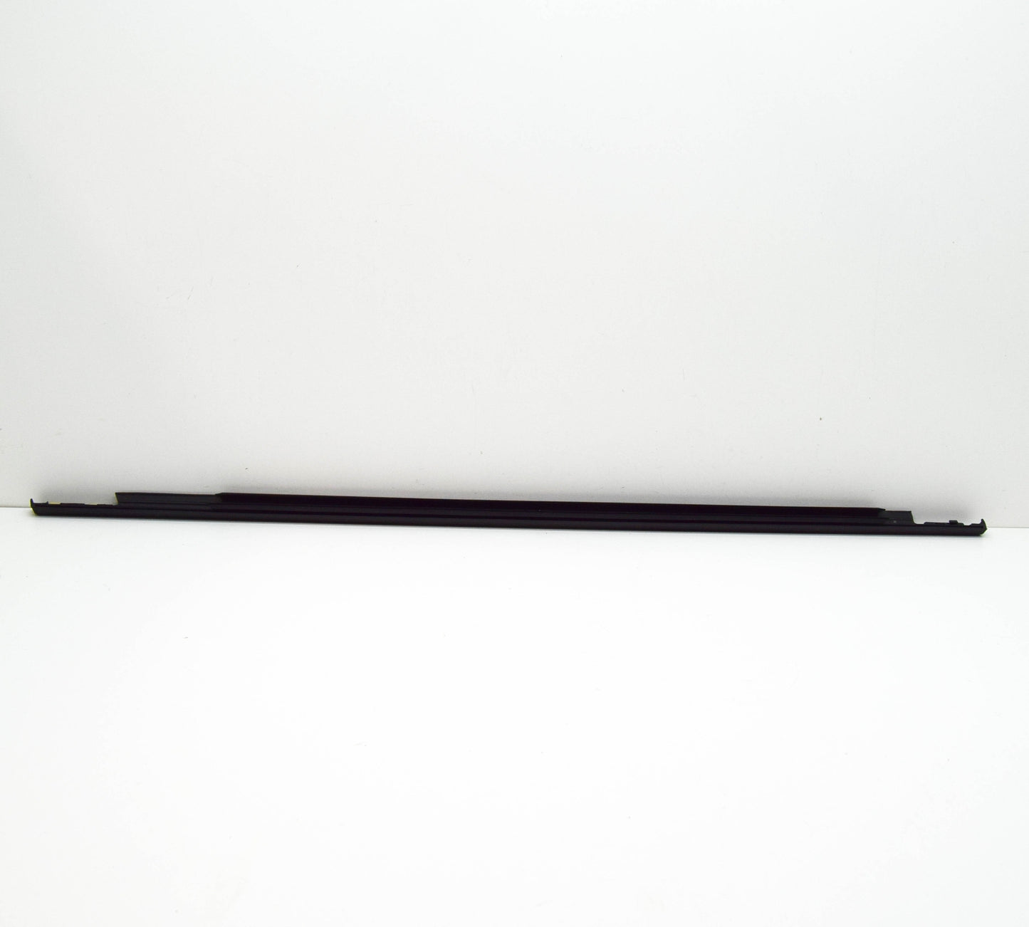 new ford focus c346 mk3 rear right door window belt weatherstrip 1864245