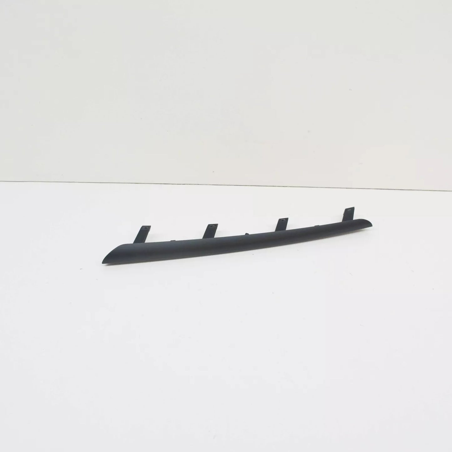 NEW BMW X6 E71 FRONT BUMPER LEFT PRIMED TRIM BAR 51118056787 8056787 ORIGINAL