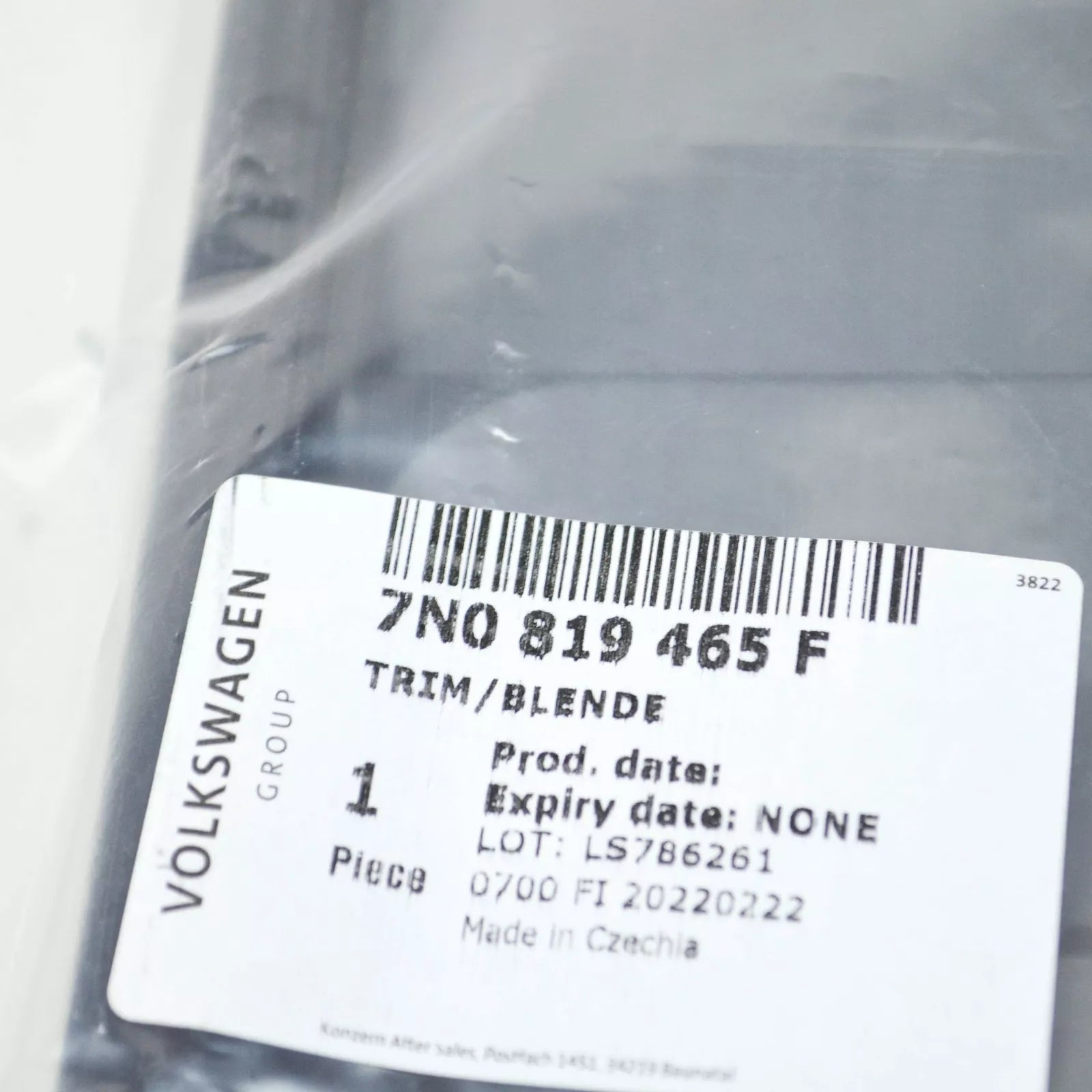 NEW AUDI A1 SPORTBACK GB REAR QUARTER PANEL VENT GRILLE 7N0819465F