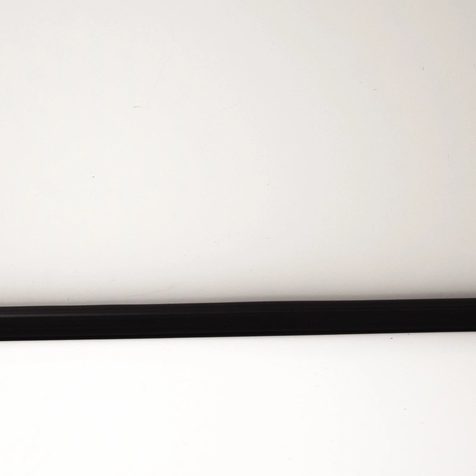 NEW BMW 1502 FRONT DOOR WINDOW GASKET 51471822072 1822072 ORIGINAL