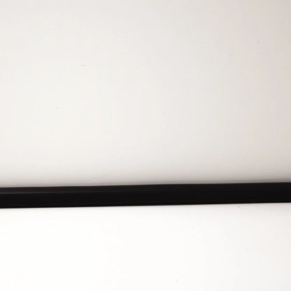 NEW BMW 1502 FRONT DOOR WINDOW GASKET 51471822072 1822072 ORIGINAL