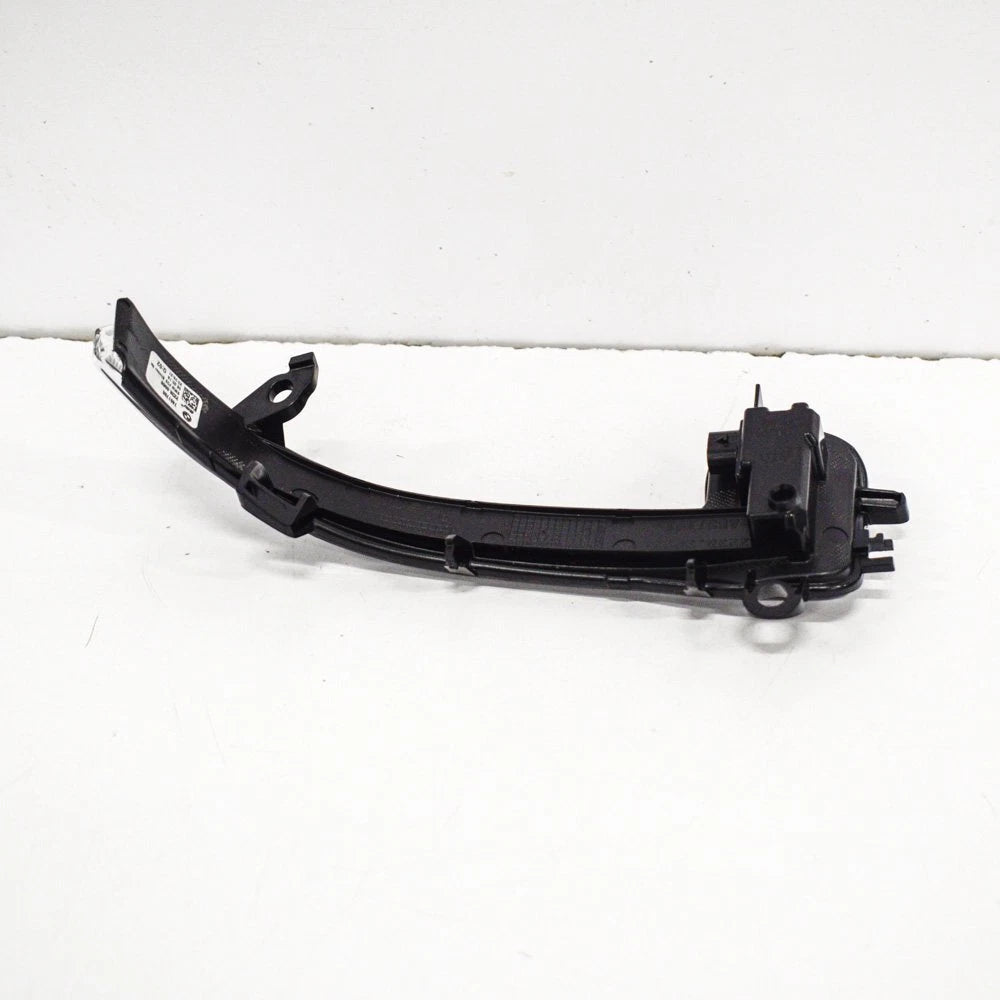 NEW BMW X2 F39 WING MIRROR TURN SIGNAL RIGHT 63137461786 7461786 ORIGINAL
