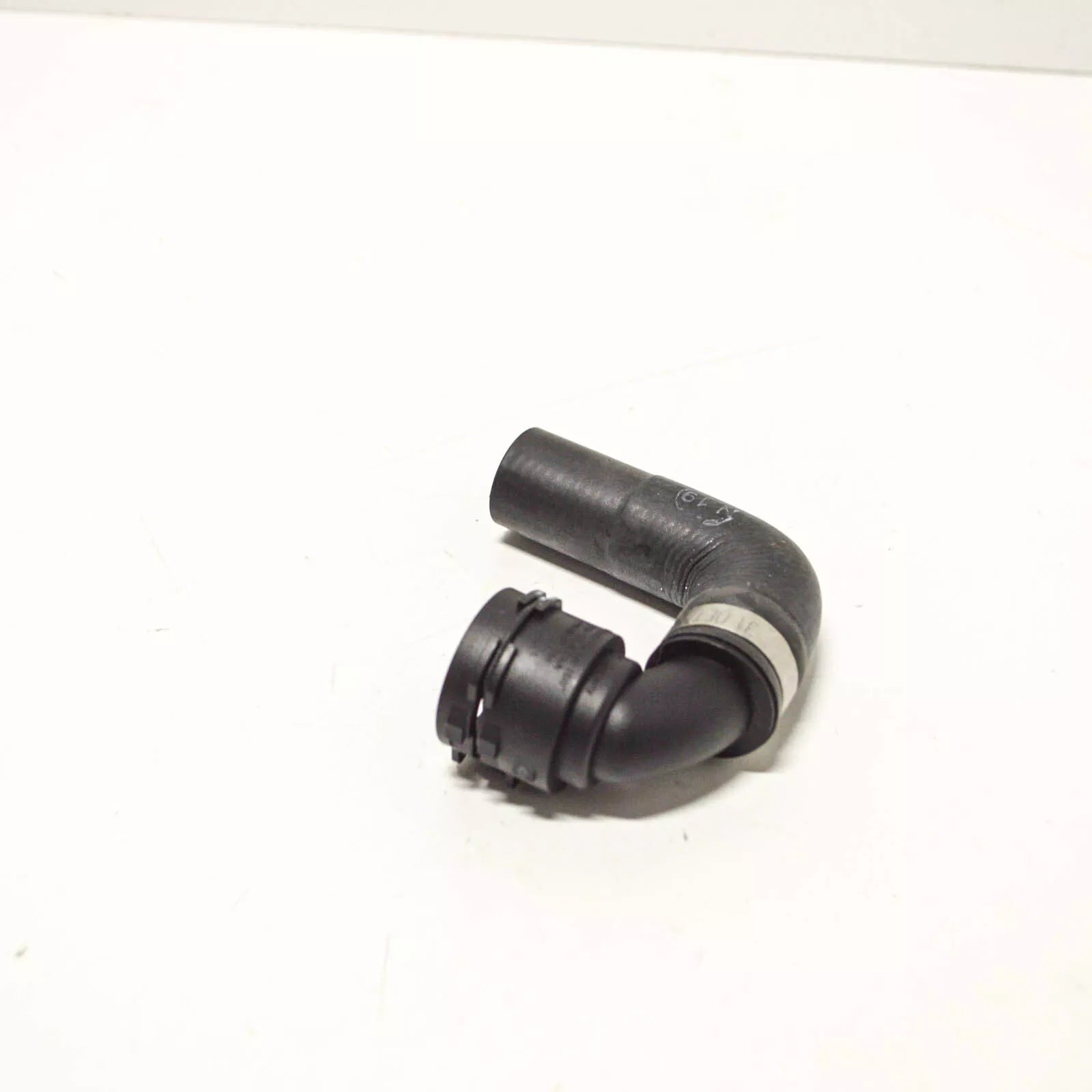 NEW AUDI Q5 8R COOLANT WATER PIPE HOSE 8R0122109A ORIGINAL