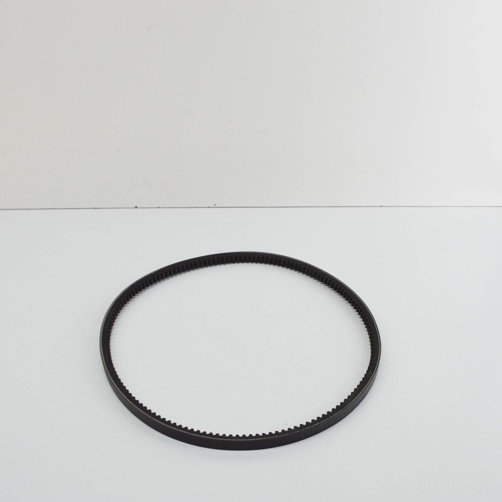 NEW MERCEDES-BENZ S W126 REFRIGERANT COMPRESSOR V-BELT A0049970592 ORIGINAL