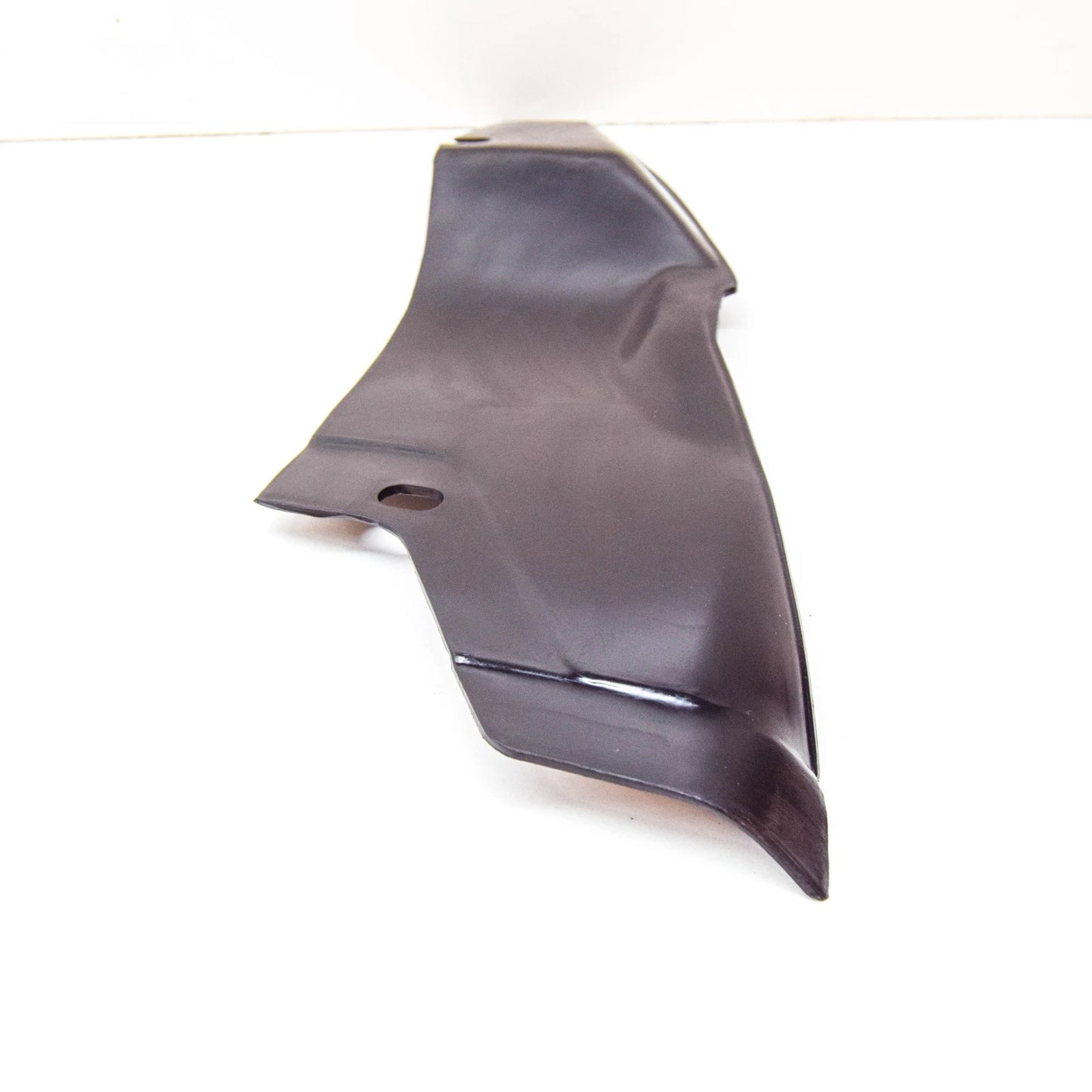 NEW BMW 3 E30 FRONT LEFT WHEEL HOUSING COVER 51711943829 1943829 ORIGINAL