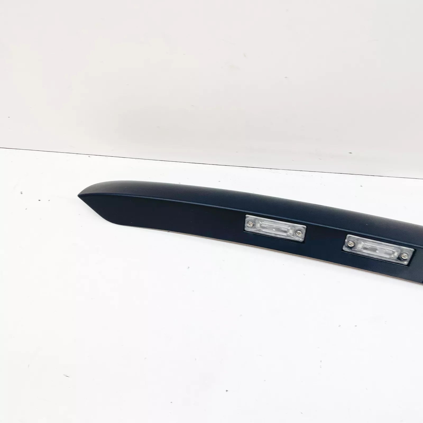 NEW VW CADDY 2K REAR BACK DOOR GRIP MOLDING 2K5827574S9B9