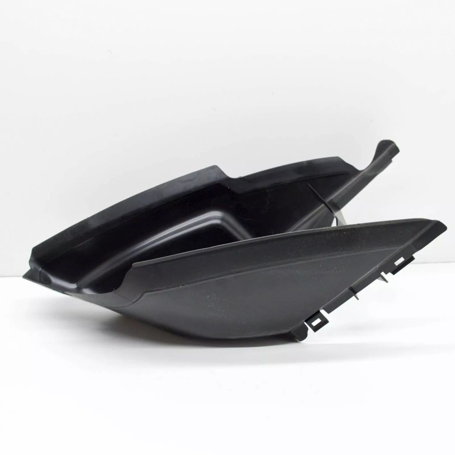 NEW AUDI A8 4H RADIATOR GUIDE DUCT 4H0117335C