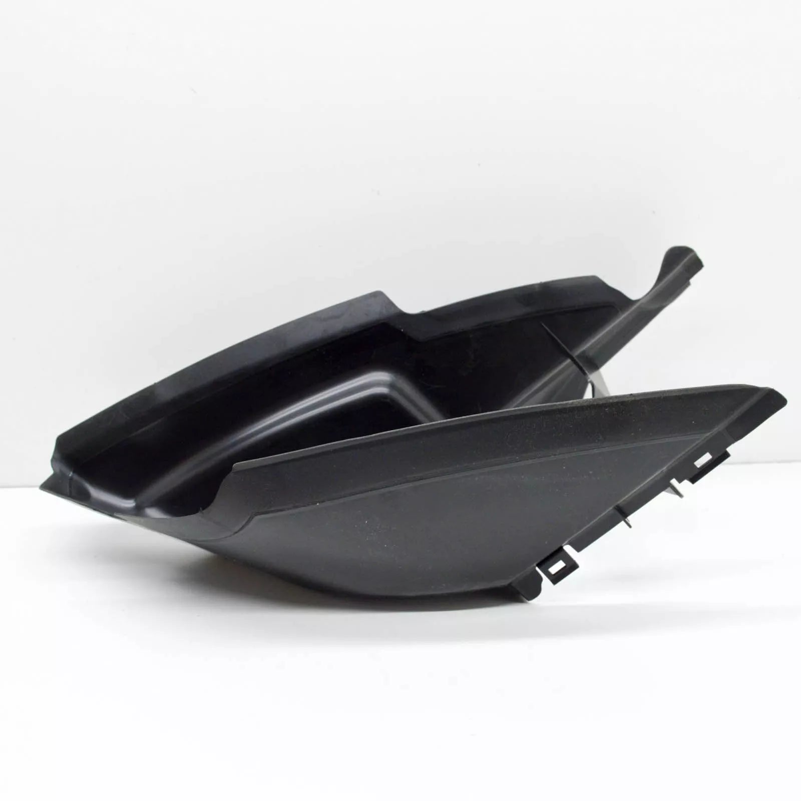 NEW AUDI A8 4H RADIATOR GUIDE DUCT 4H0117335C