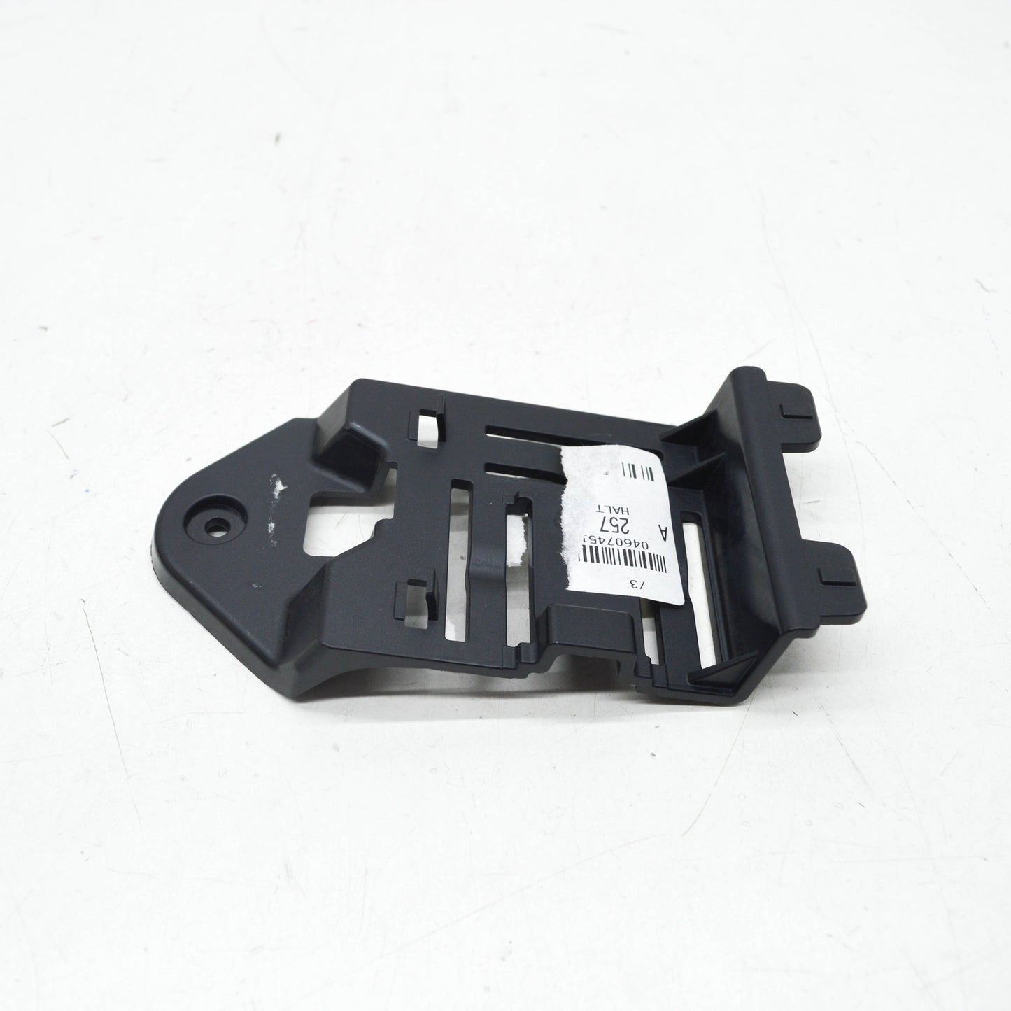 NEW MB CLS C257 FRONT COLLISION WARNING SYSTEM BRACKET A2578880200 ORIGINAL