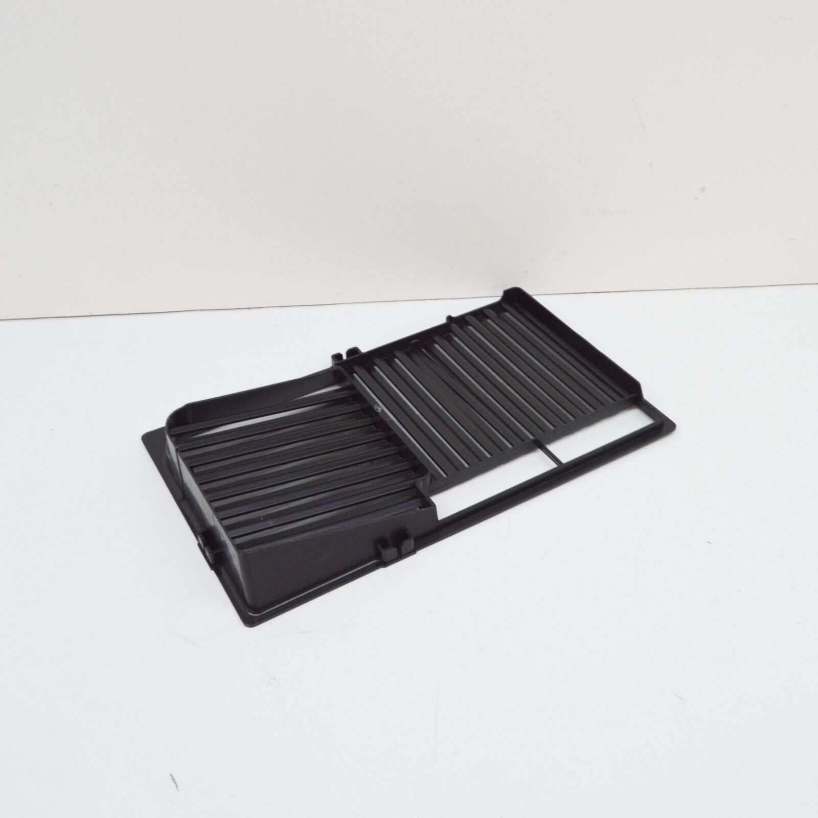 new vw touran 5t air filter insert 5q0129668b original