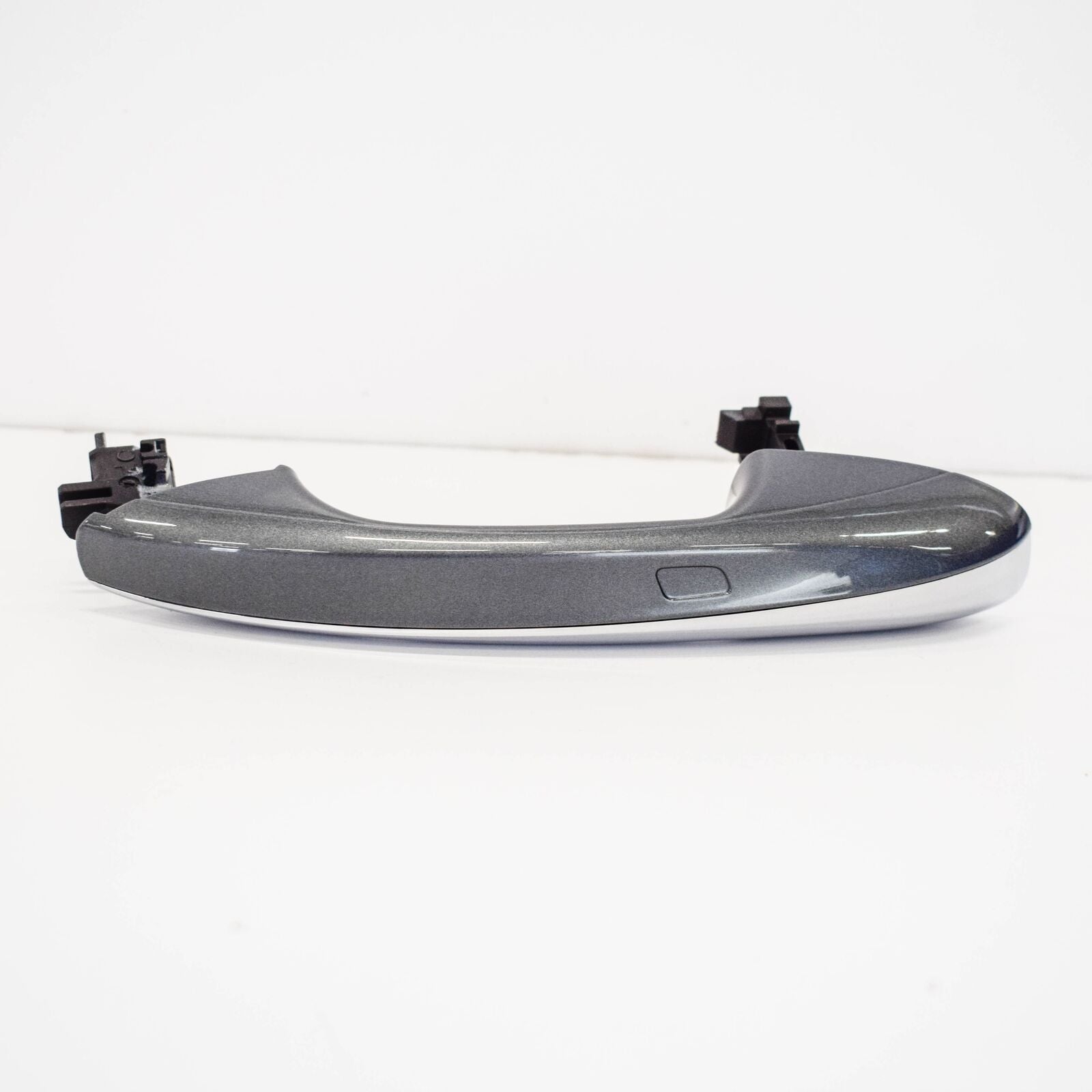 NEW MB C-CLASS W205 FRONT RIGHT EXTERIOR DOOR HANDLE A09976056017992 ORIGINAL