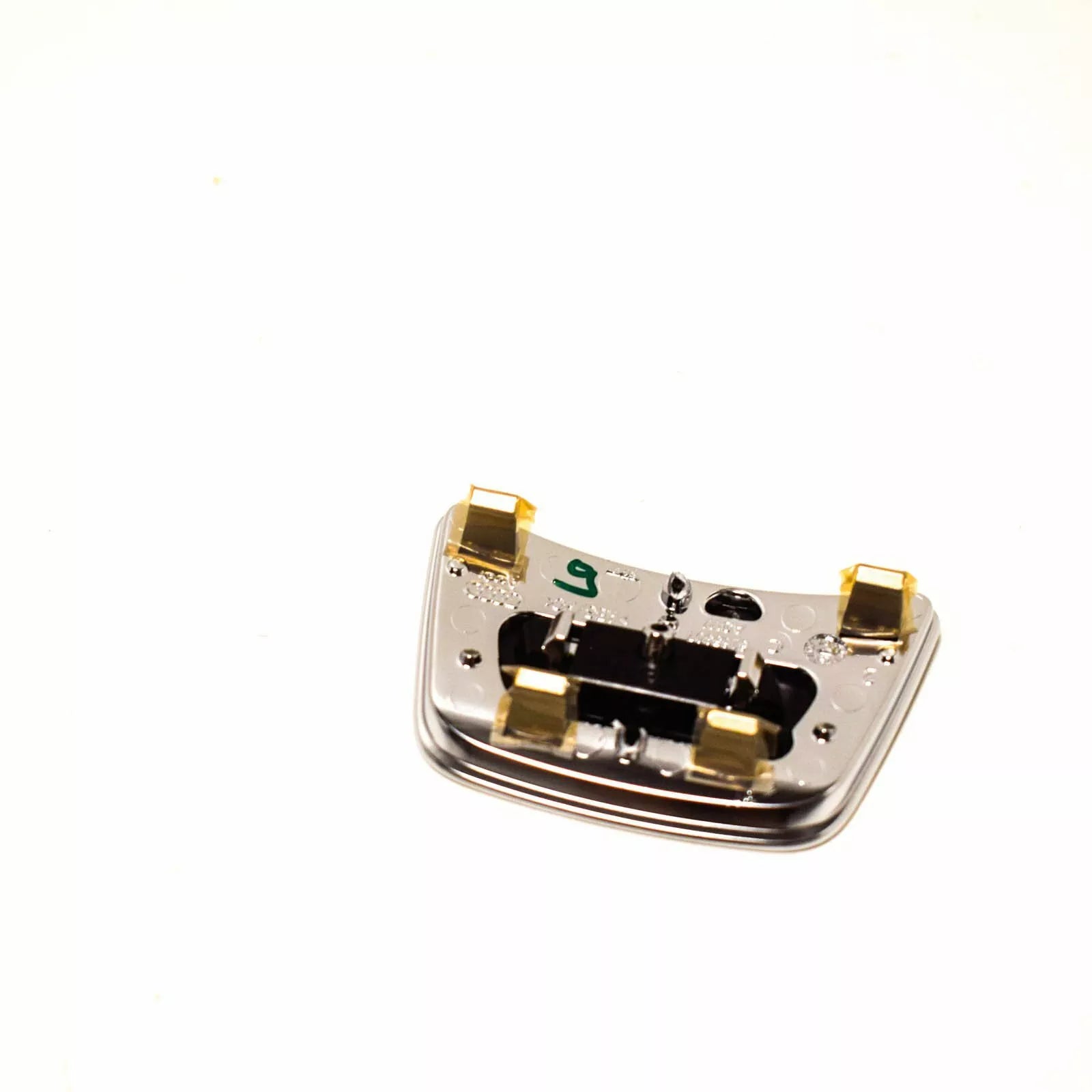 NEW AUDI A1 SPORTBACK 8X S-LINE SPORT STEERING WHEEL EMBLEM LOGO 4H0419673AINZ